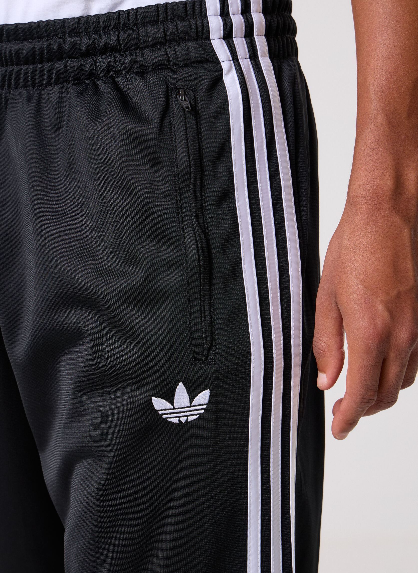 Joggings FIREBIRD TP A homme noir adidas originals Joggings FIREBIRD TP A homme noir BLACK