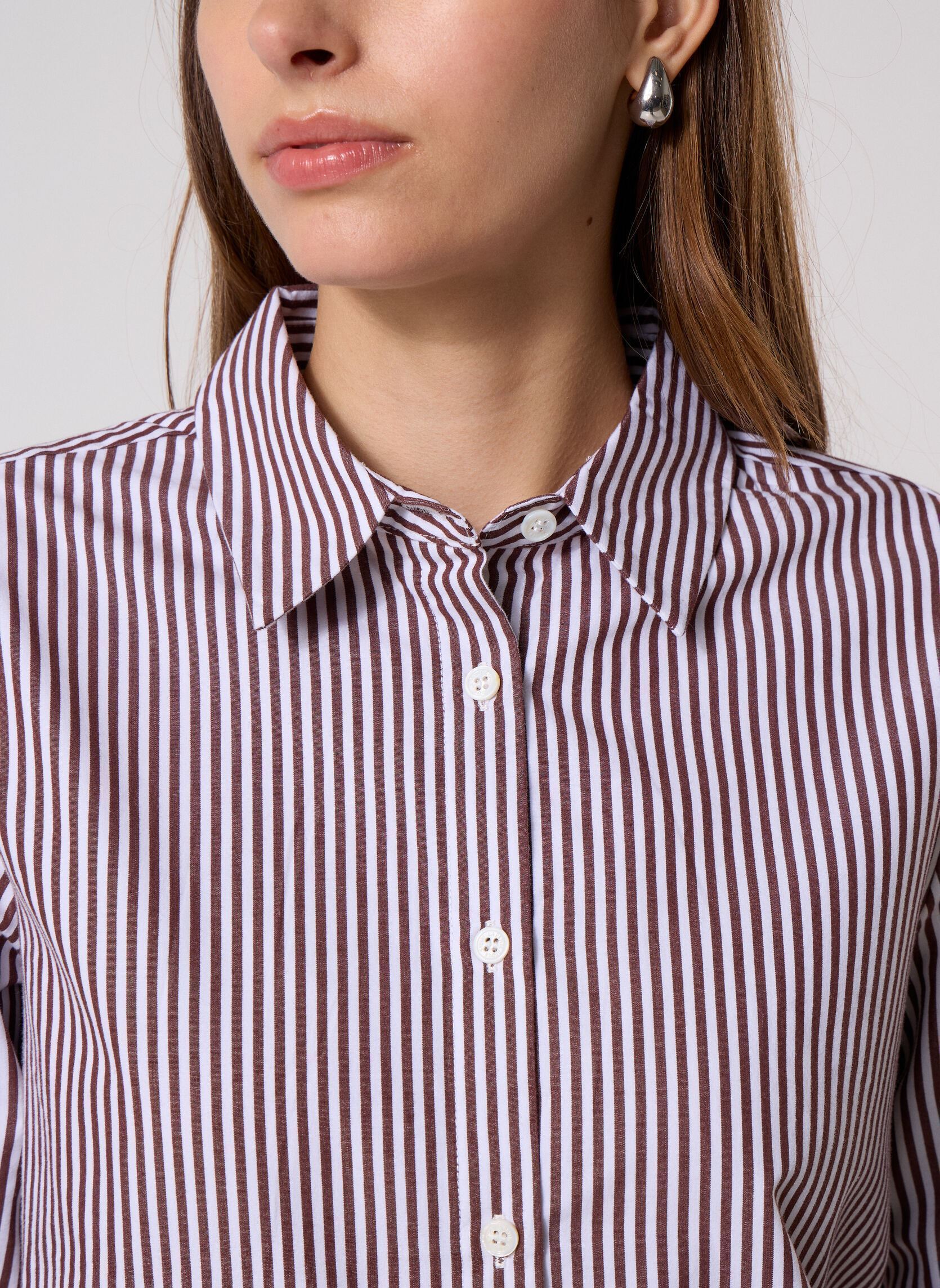 Hemden Carine dames meerkleurig La Petite Etoile Hemden Carine dames meerkleurig MARRON/ECRU