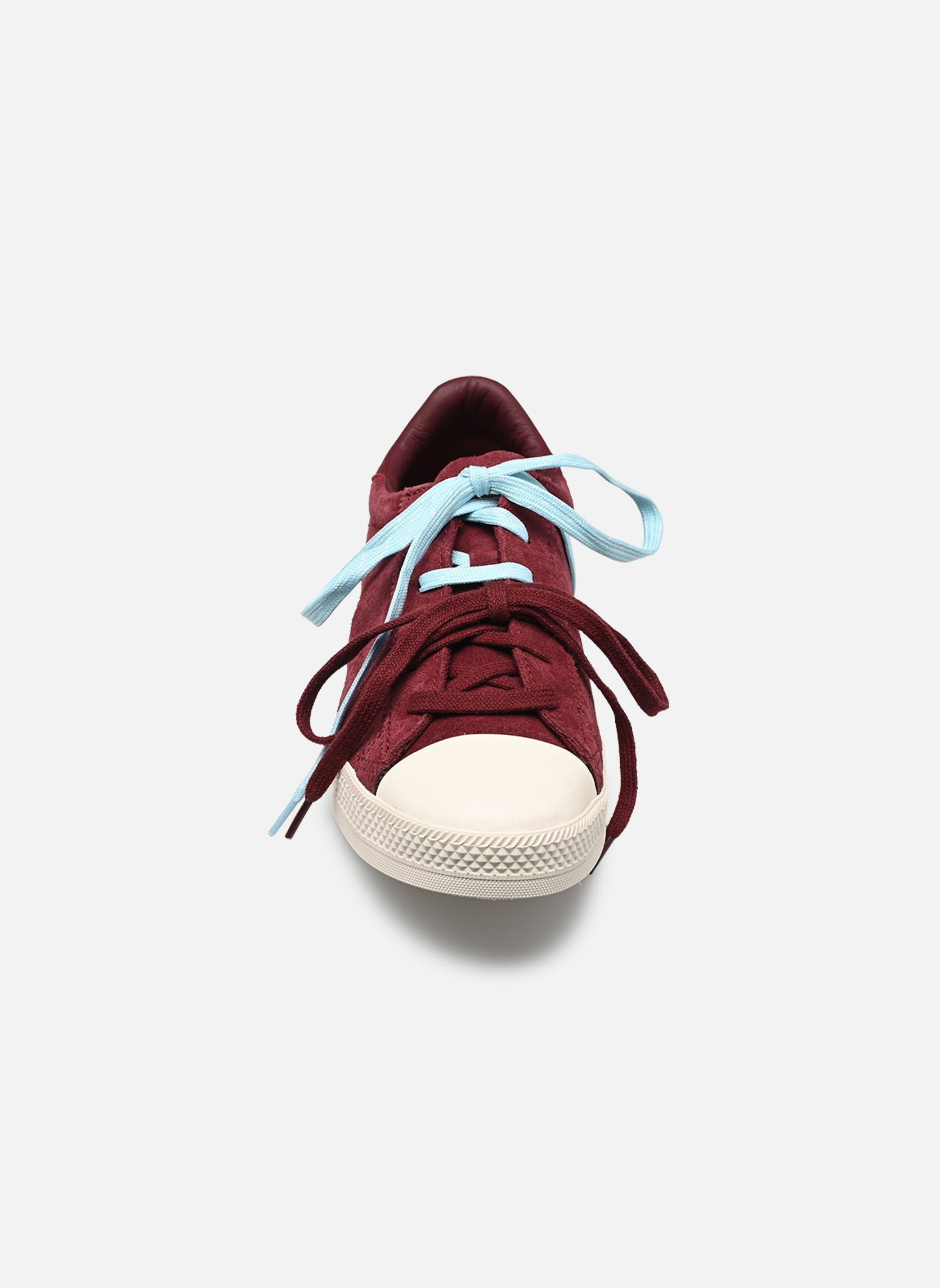 Niedrige Sneaker Chuck Taylor Lo Ox bordeaux Converse Niedrige Sneaker Chuck Taylor Lo Ox bordeaux DEEP BORDEAUX/RAINED OUT/EGRET