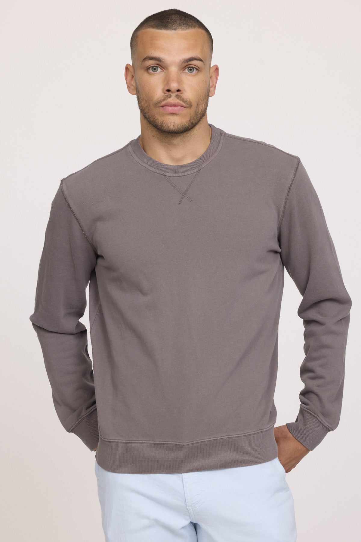Modèle de Pull Jacquard Angora Femme à Tricoter : Maud – Anny Blatt Modèle de Pull Jacquard Angora Femme à Tricoter : Maud – Anny Blatt