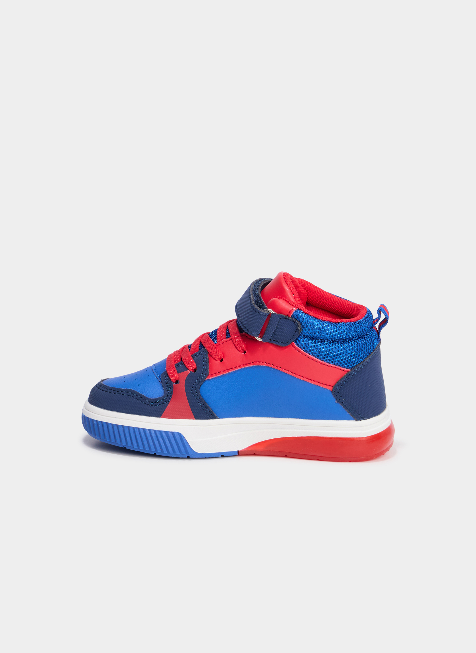 Baskets basses KSPID_S_MG_BM_252 garçon rouge Spiderman Baskets basses KSPID_S_MG_BM_252 garçon rouge Rouge