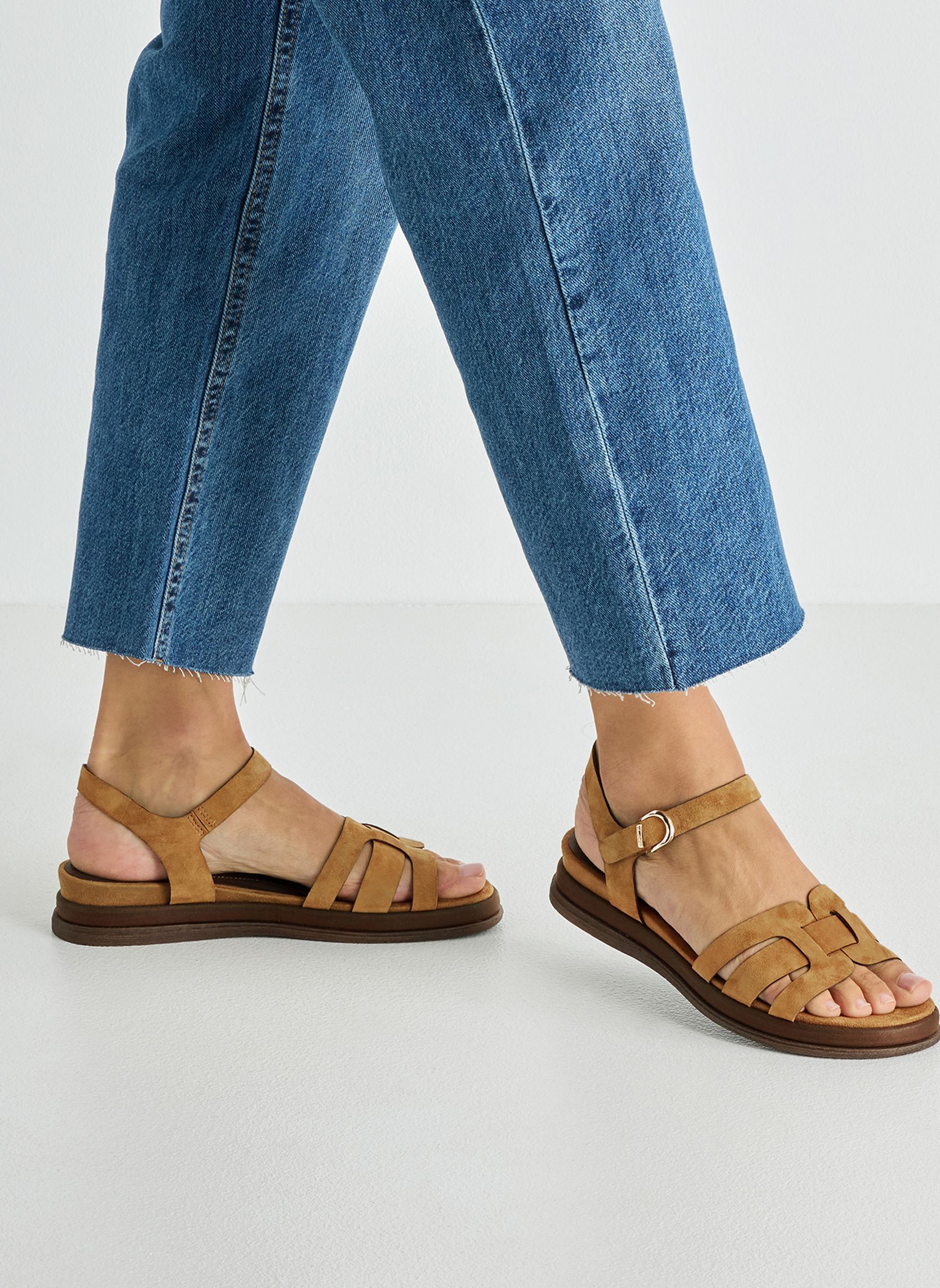 Sandales 1-28235-46 femme marron Tamaris Sandales 1-28235-46 femme marron Marron clair