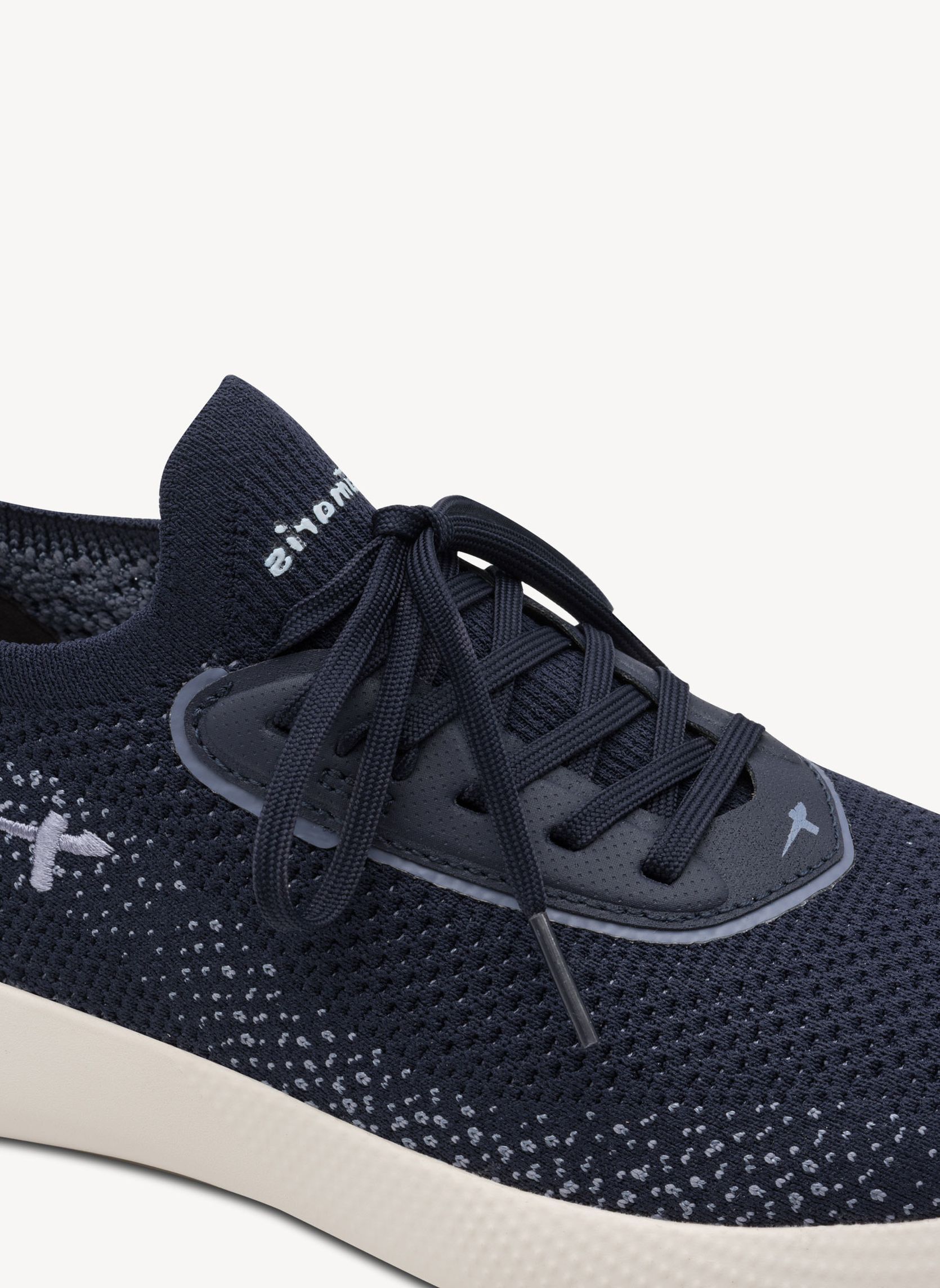 Baskets basses 1-23715-46 femme bleu Tamaris Baskets basses 1-23715-46 femme bleu Bleu foncé