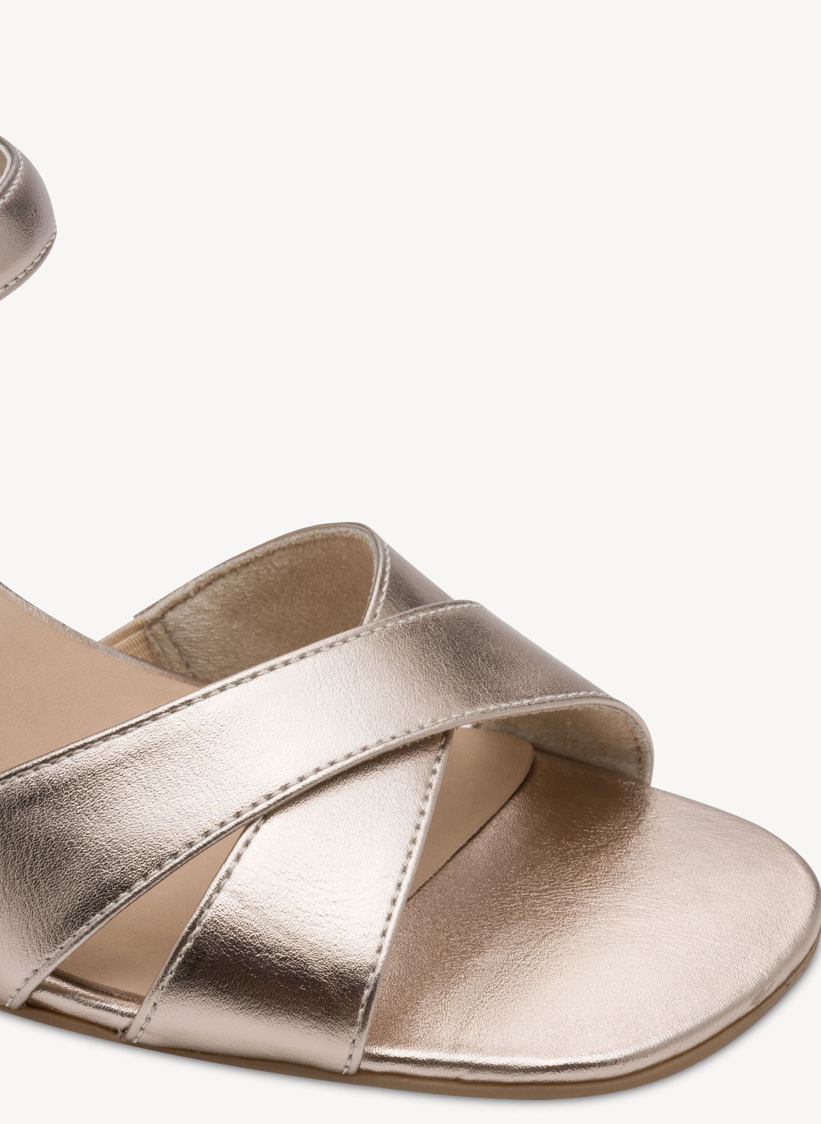 Sandales 8-88322-46 femme or et bronze Tamaris Sandales 8-88322-46 femme or et bronze Or