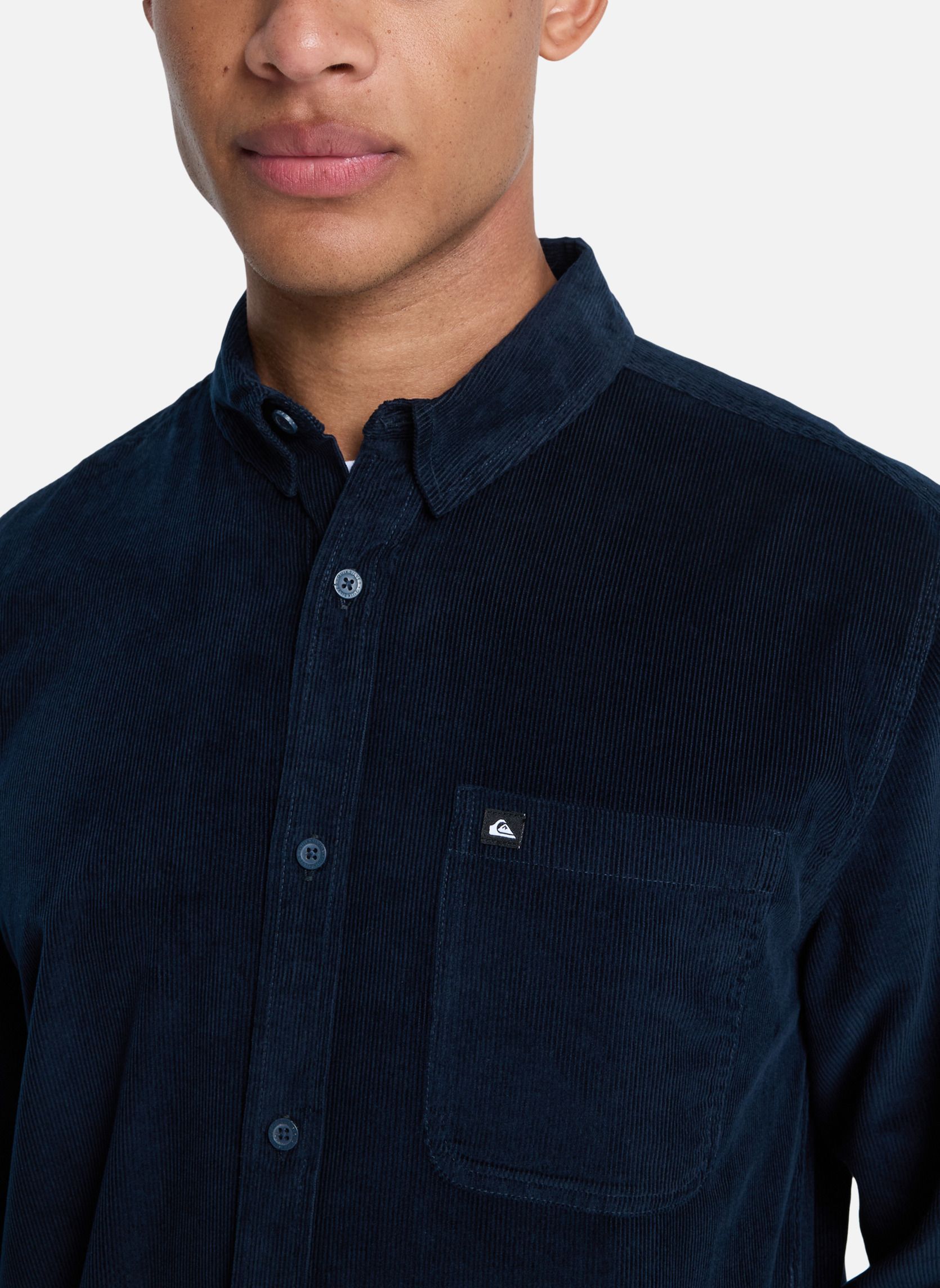 Chemises Smoke Trail Cord homme bleu Quiksilver Chemises Smoke Trail Cord homme bleu Bleu foncé