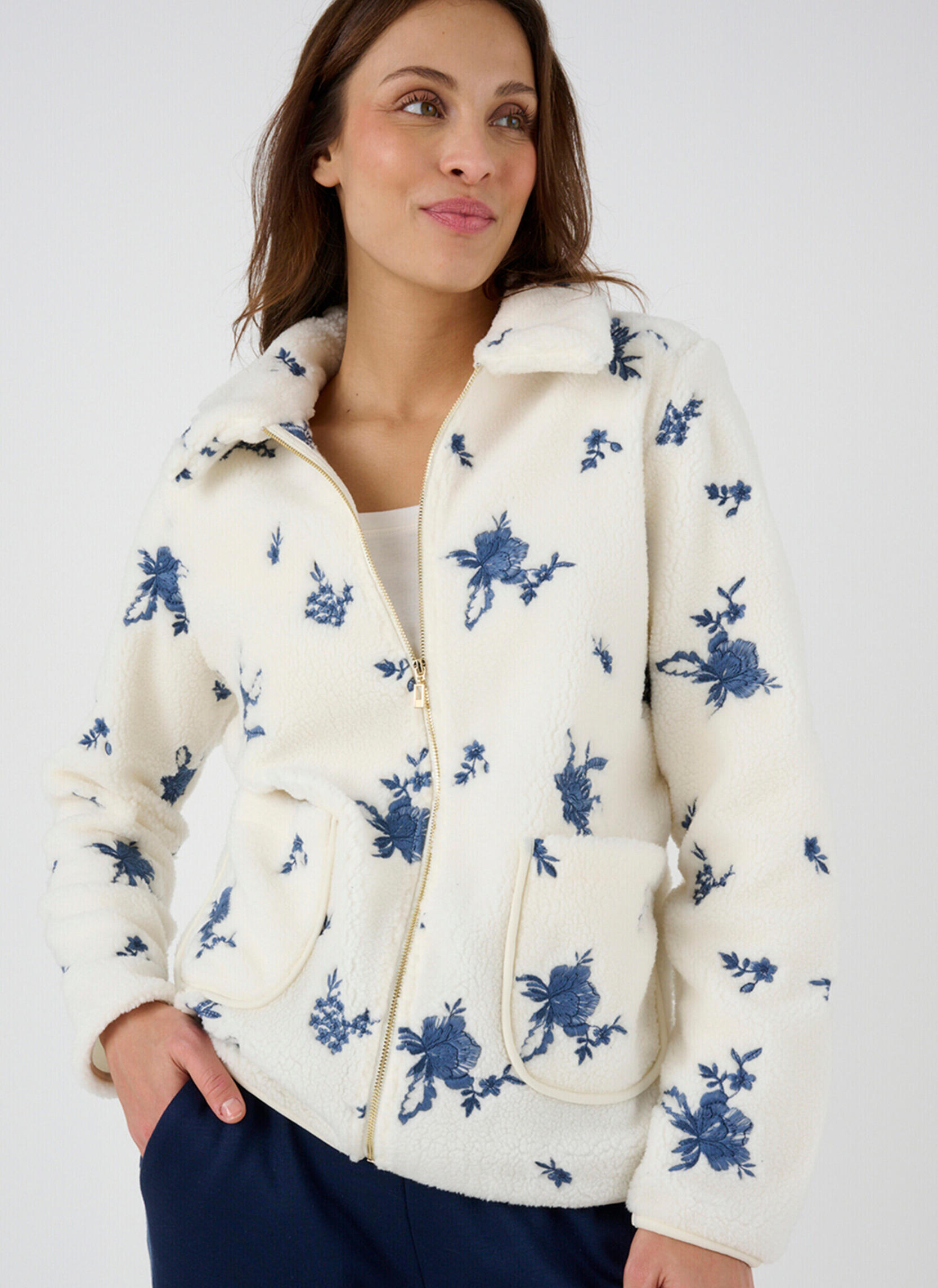 Veste brodée avec fermeture à nouer - Noir - FEMME | H&M CA