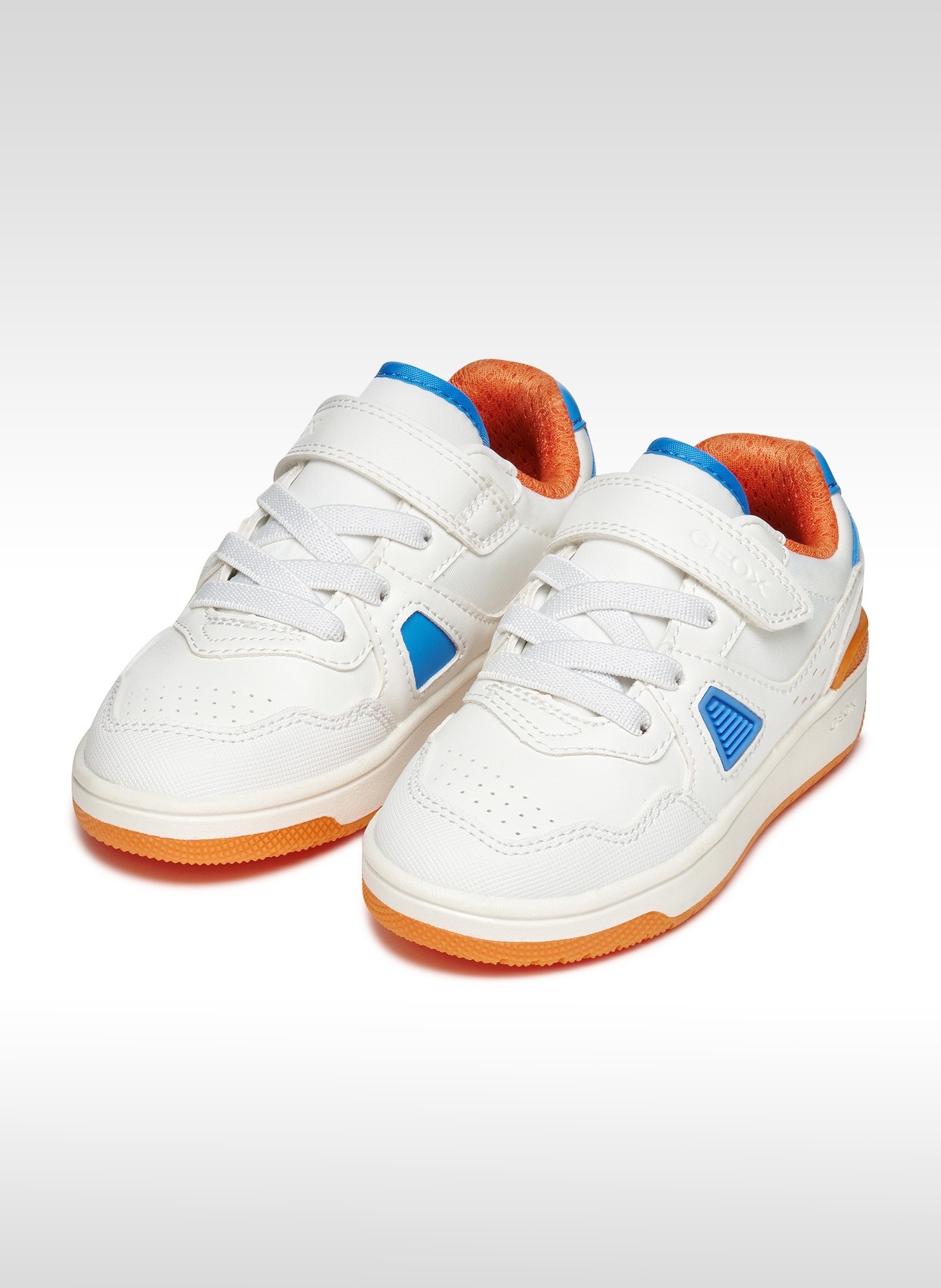 Baskets basses WASHIBA BOY garçon blanc Geox Baskets basses WASHIBA BOY garçon blanc Blanc & rouge
