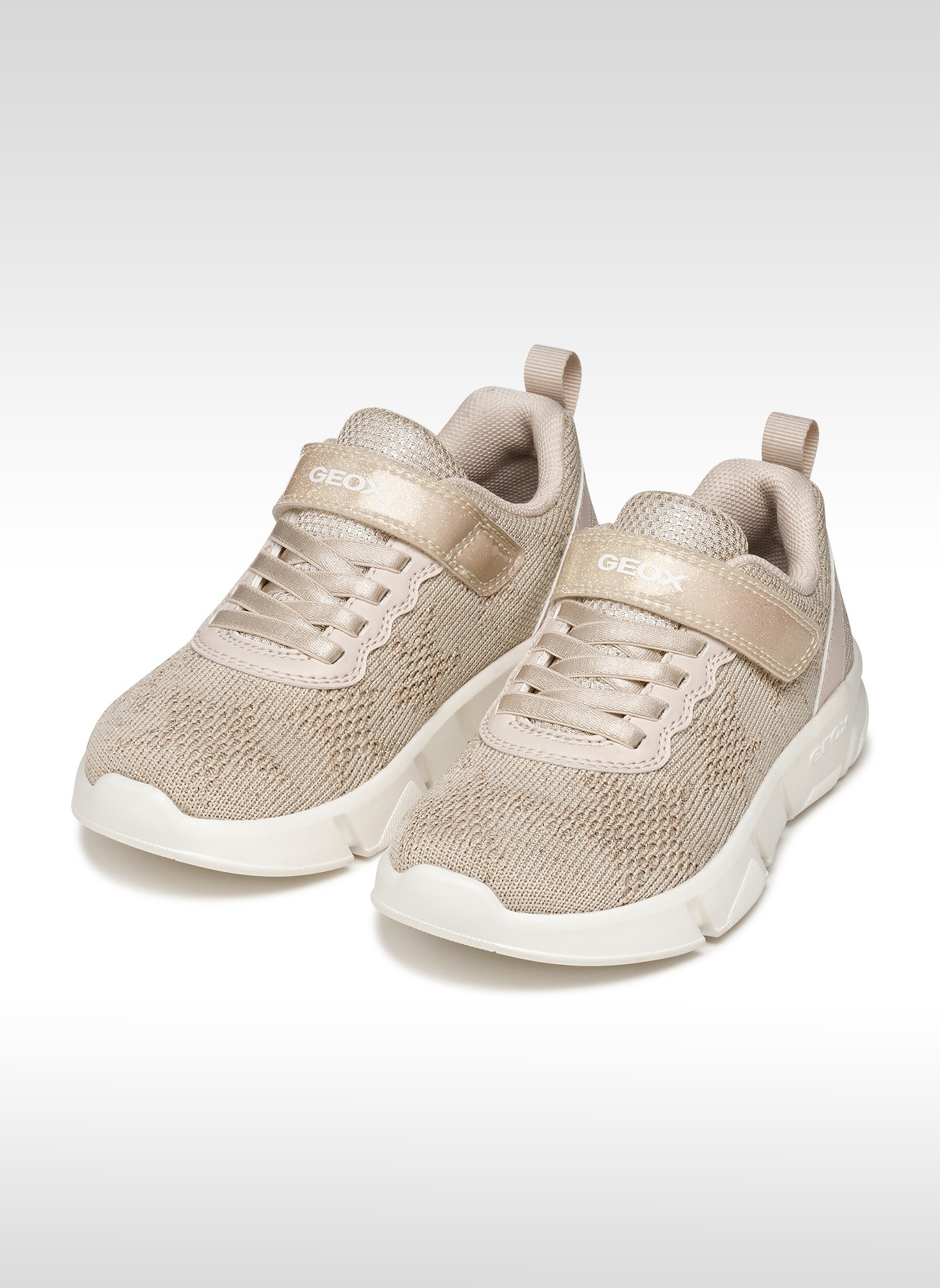 Baskets basses ARIL GIRL fille beige Geox Baskets basses ARIL GIRL fille beige Beige