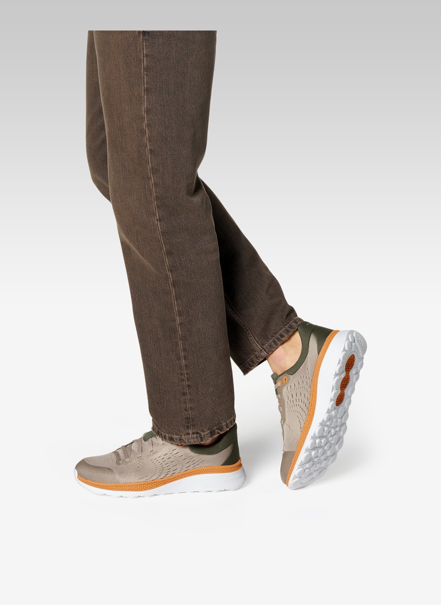 Baskets basses U SPHERICA ACTIF X1 homme beige Geox Baskets basses U SPHERICA ACTIF X1 homme beige Beige