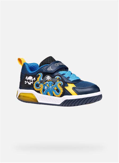 Geox Baskets basses INEK BOY garçon bleu