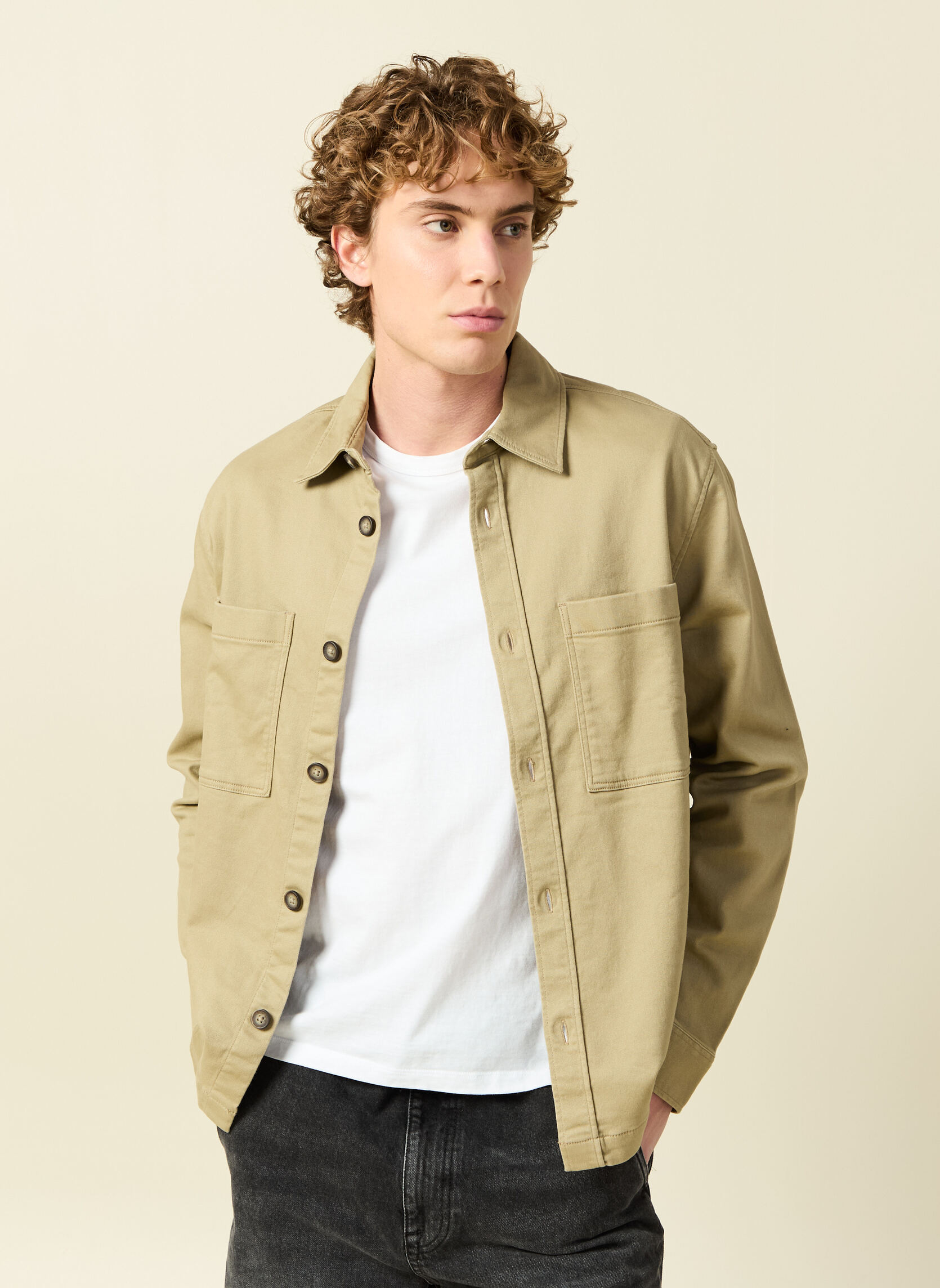 Chemises ESSURCHEM9H homme vert Bonobo Chemises ESSURCHEM9H homme vert Vert olive