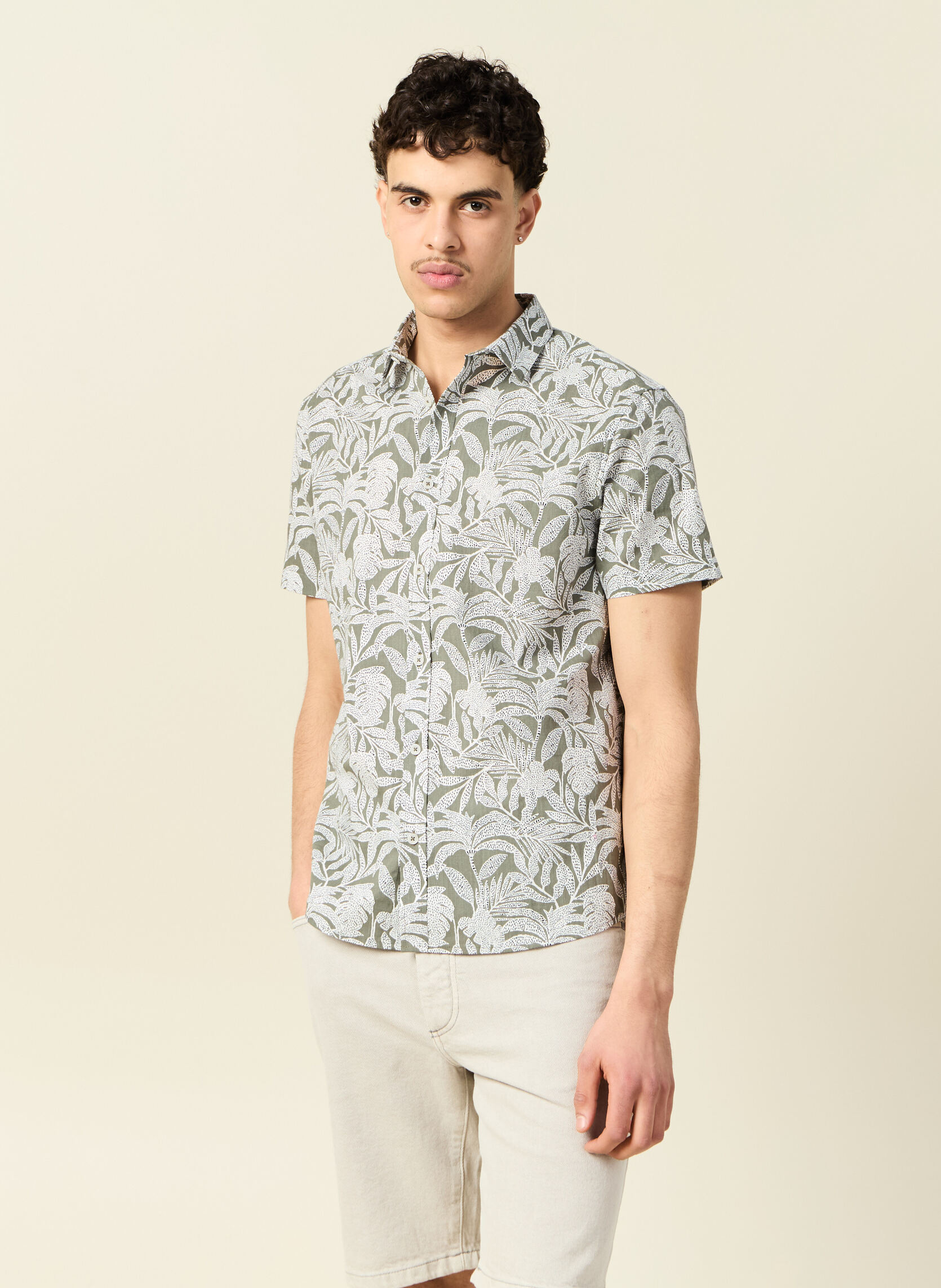 Chemises MEASLUBAOPH homme vert Bonobo Chemises MEASLUBAOPH homme vert Kaki