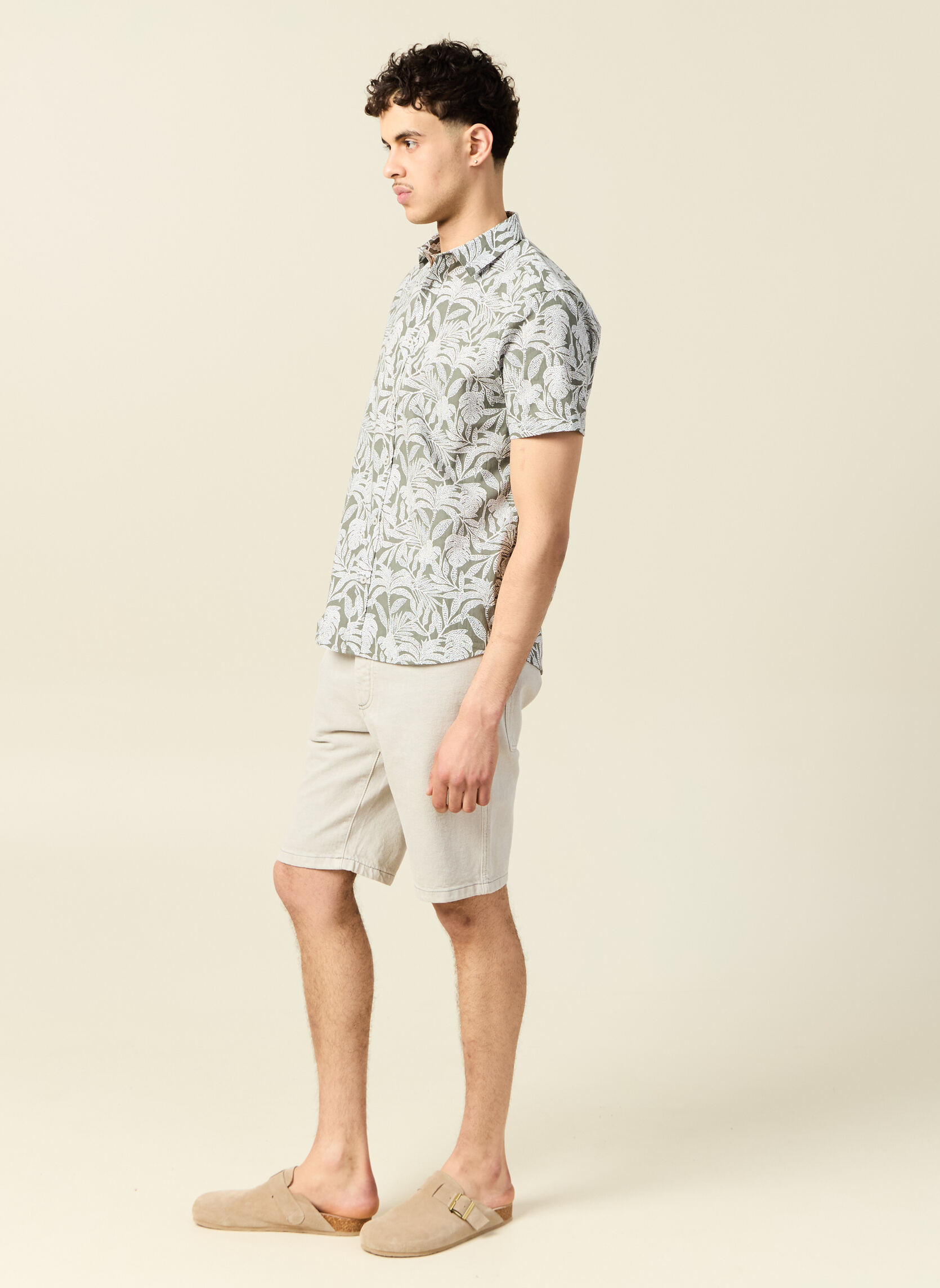 Chemises MEASLUBAOPH homme vert Bonobo Chemises MEASLUBAOPH homme vert Kaki