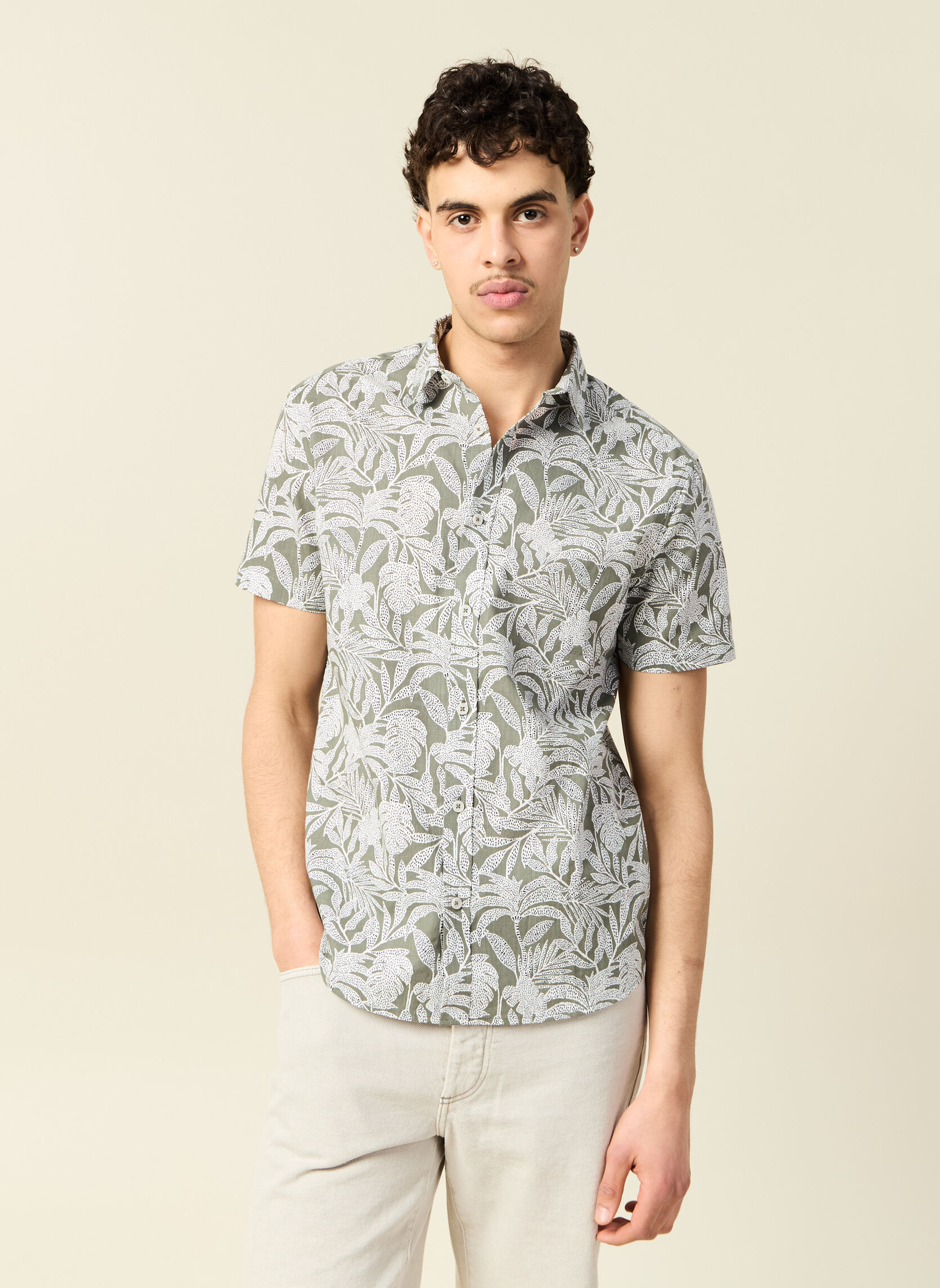 Chemises MEASLUBAOPH homme vert Bonobo Chemises MEASLUBAOPH homme vert Kaki