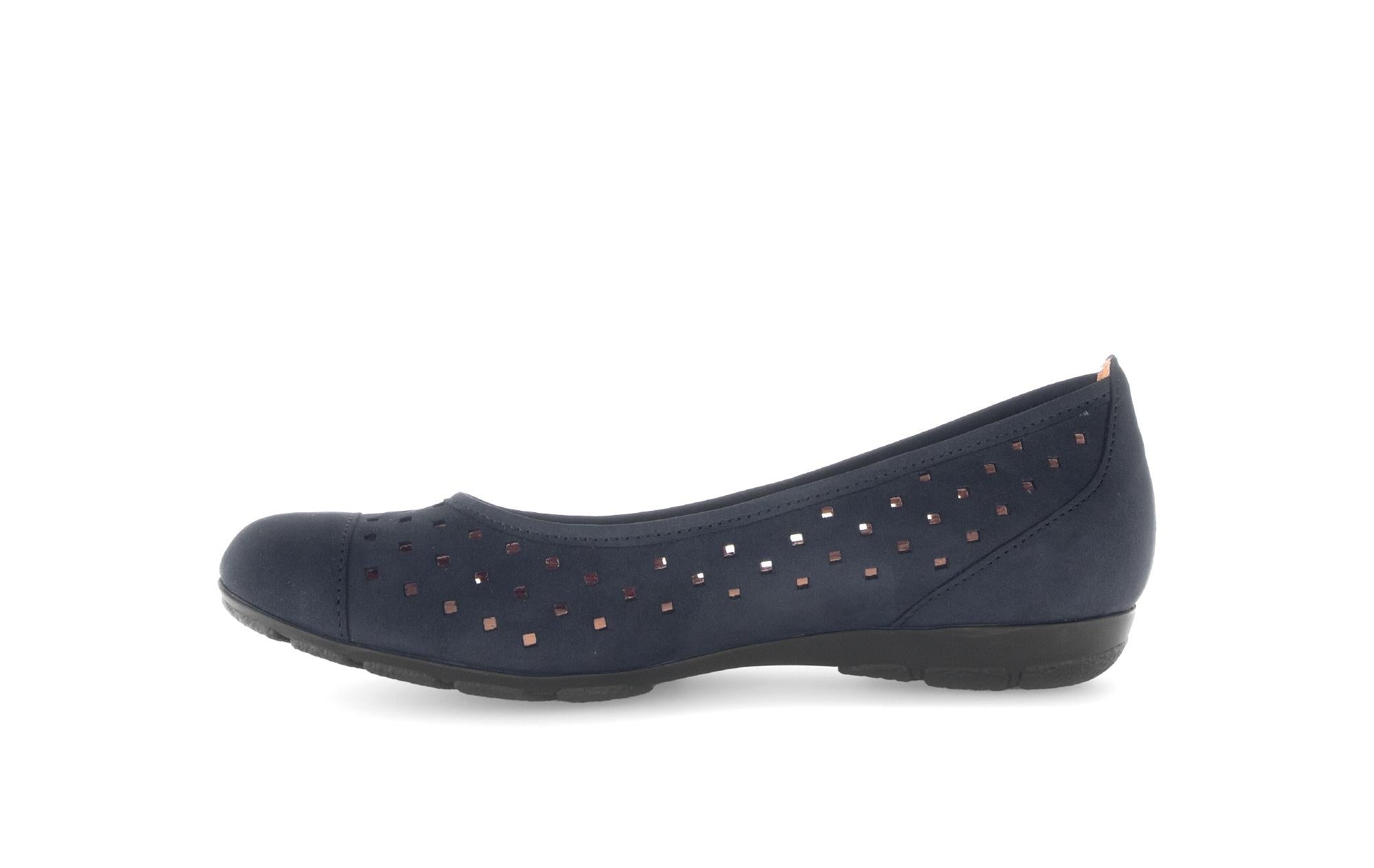 Ballerines classiques 84.169 femme bleu Gabor Ballerines classiques 84.169 femme bleu Bleu