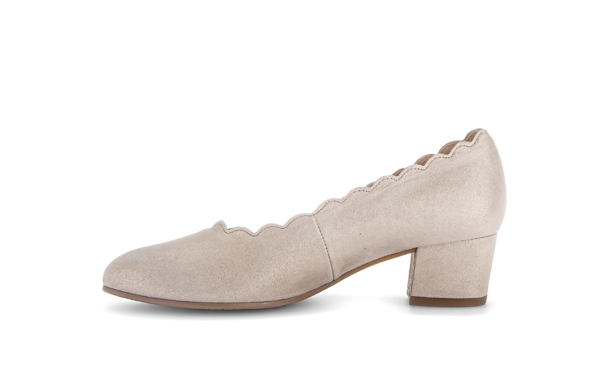 Escarpins 82.221 femme beige Gabor Escarpins 82.221 femme beige Beige