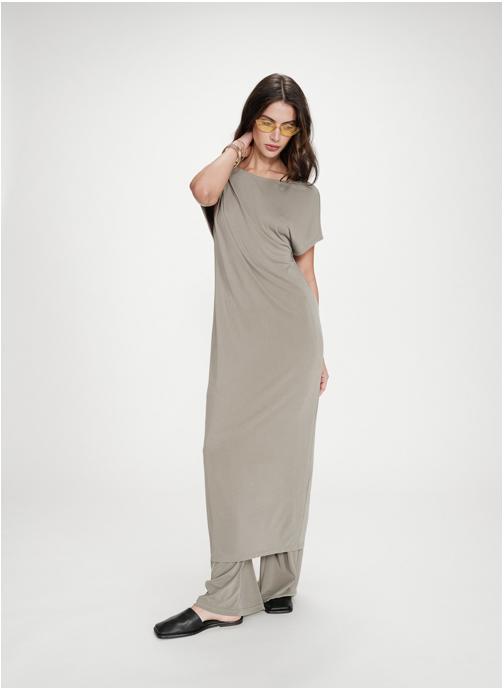 Grace & Mila Robes Robe longue légère en modal manches courtes kaki Peace femme vert