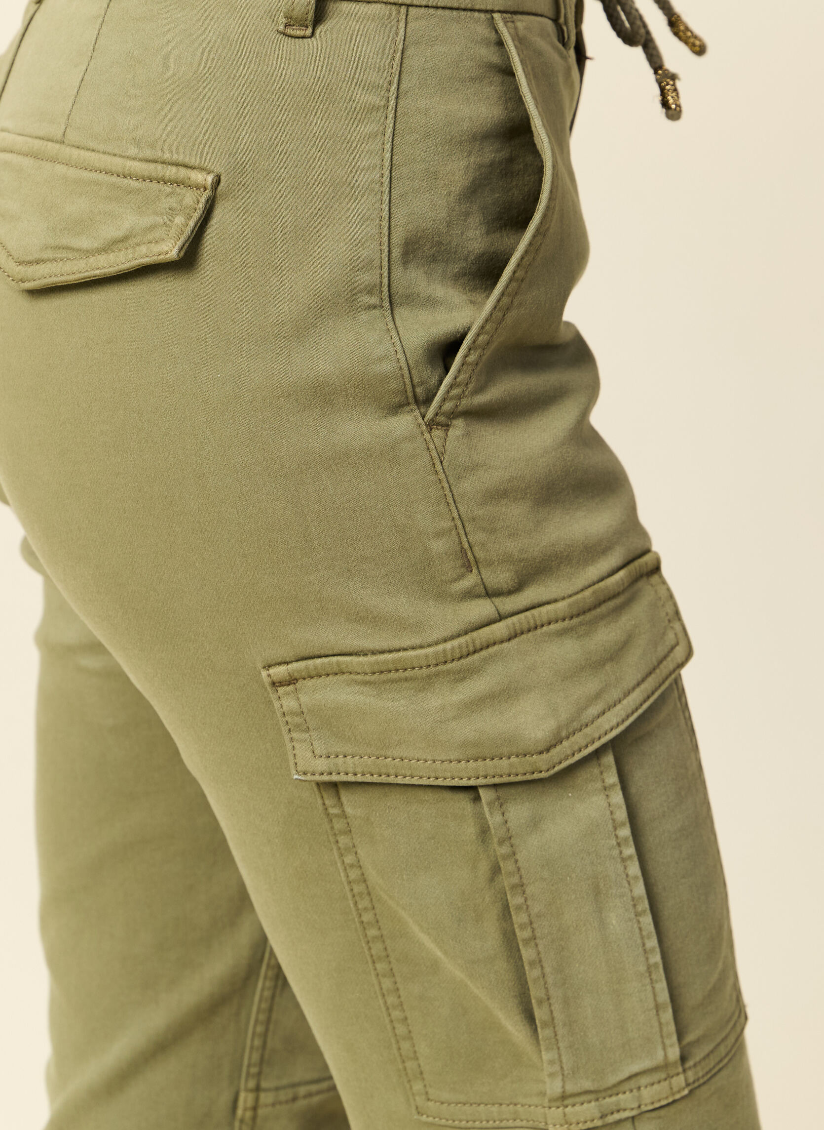 Pantalons droit BATTMAYE#F femme vert Bonobo Pantalons droit BATTMAYE#F femme vert Kaki