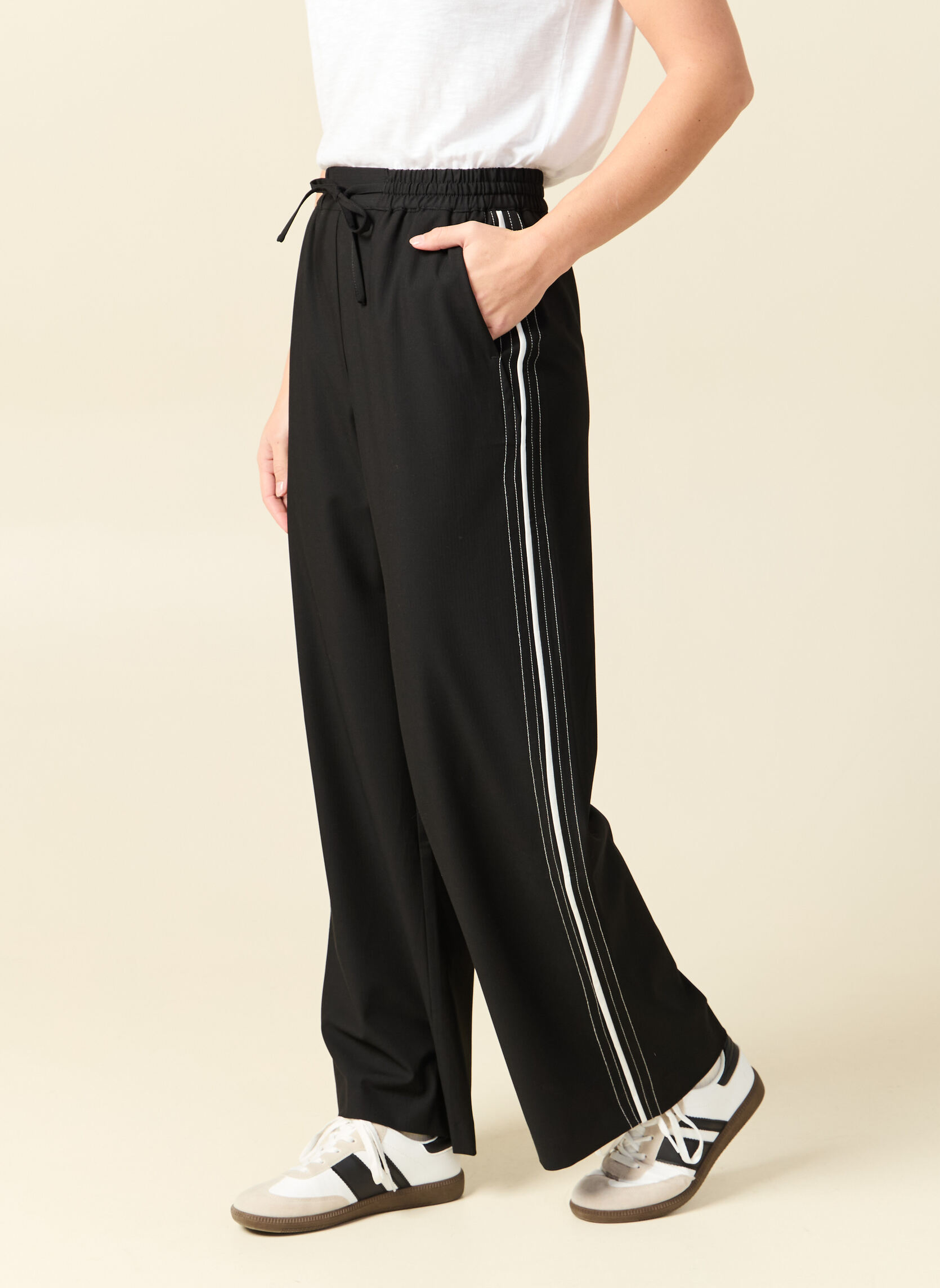 Pantalons droit LARGJOGF femme noir Bonobo Pantalons droit LARGJOGF femme noir Noir