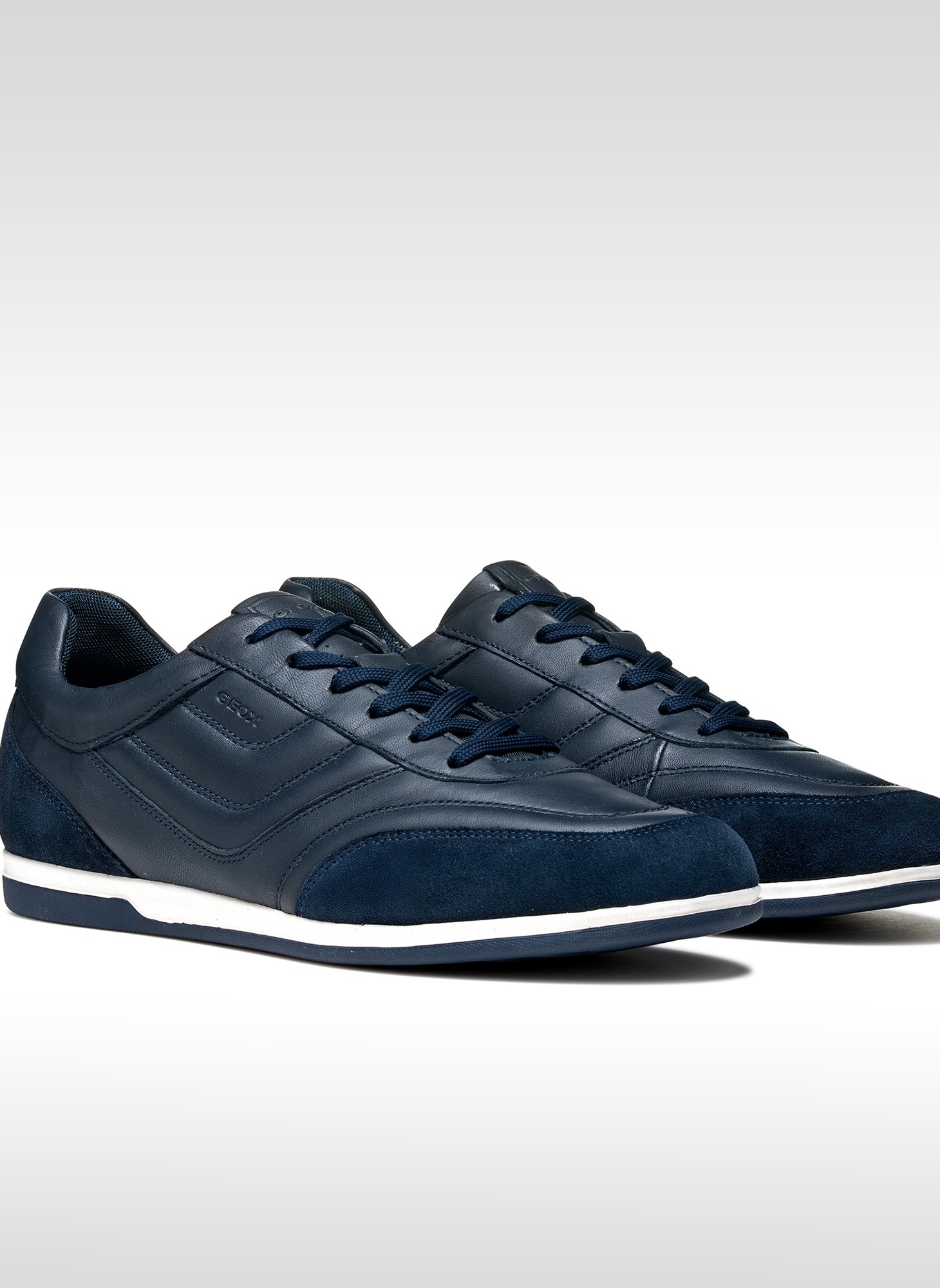 Baskets basses RENAN MAN homme bleu Geox Baskets basses RENAN MAN homme bleu Bleu