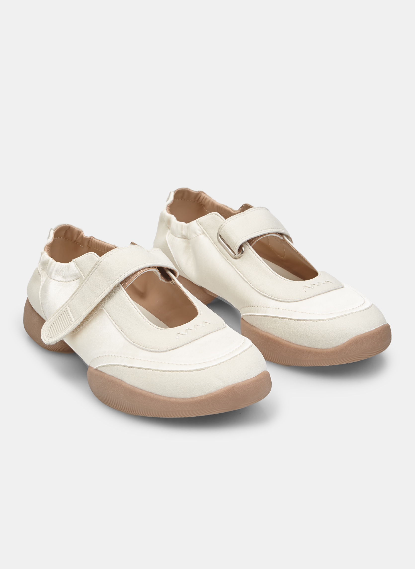Baskets basses 5411262 femme blanc Bata Baskets basses 5411262 femme blanc Blanc