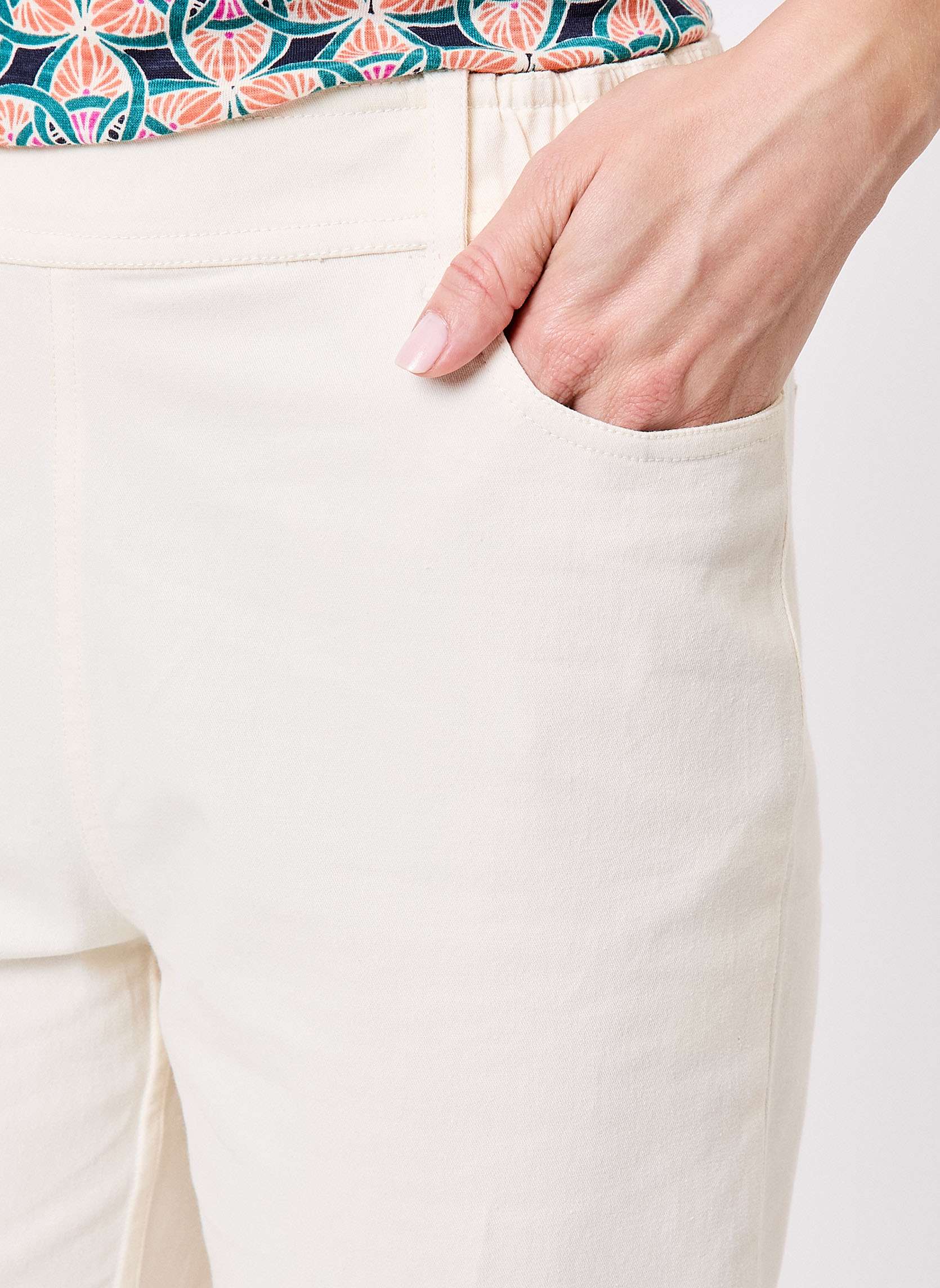 Pantalons droit Pantalon élastiqué uni coton stretch NIMI femme beige La Fiancée Pantalons droit Pantalon élastiqué uni coton stretch NIMI femme beige Ecru