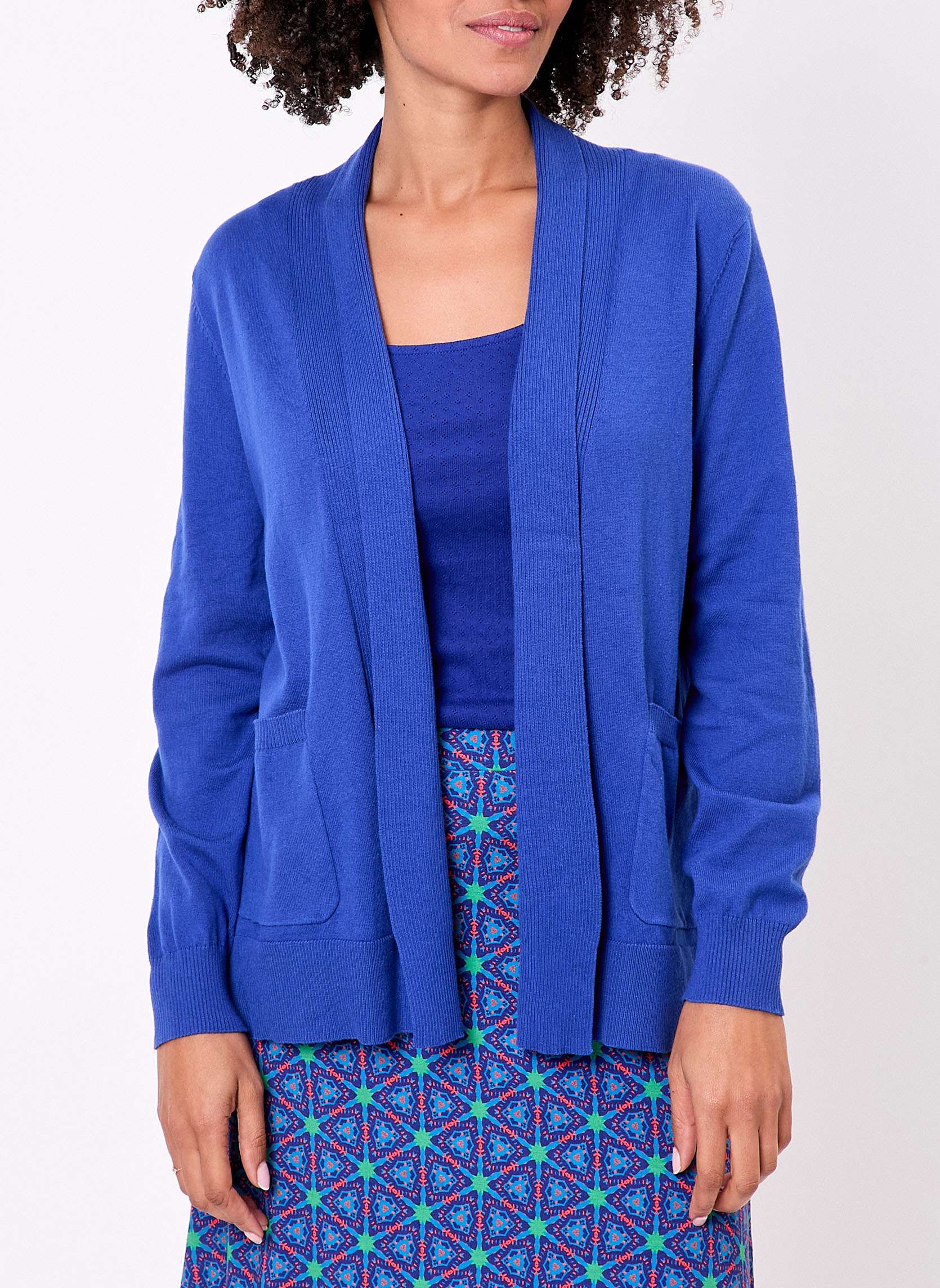 Gilets Gilet long col châle uni TITO femme bleu La Fiancée Gilets Gilet long col châle uni TITO femme bleu Bleu roi