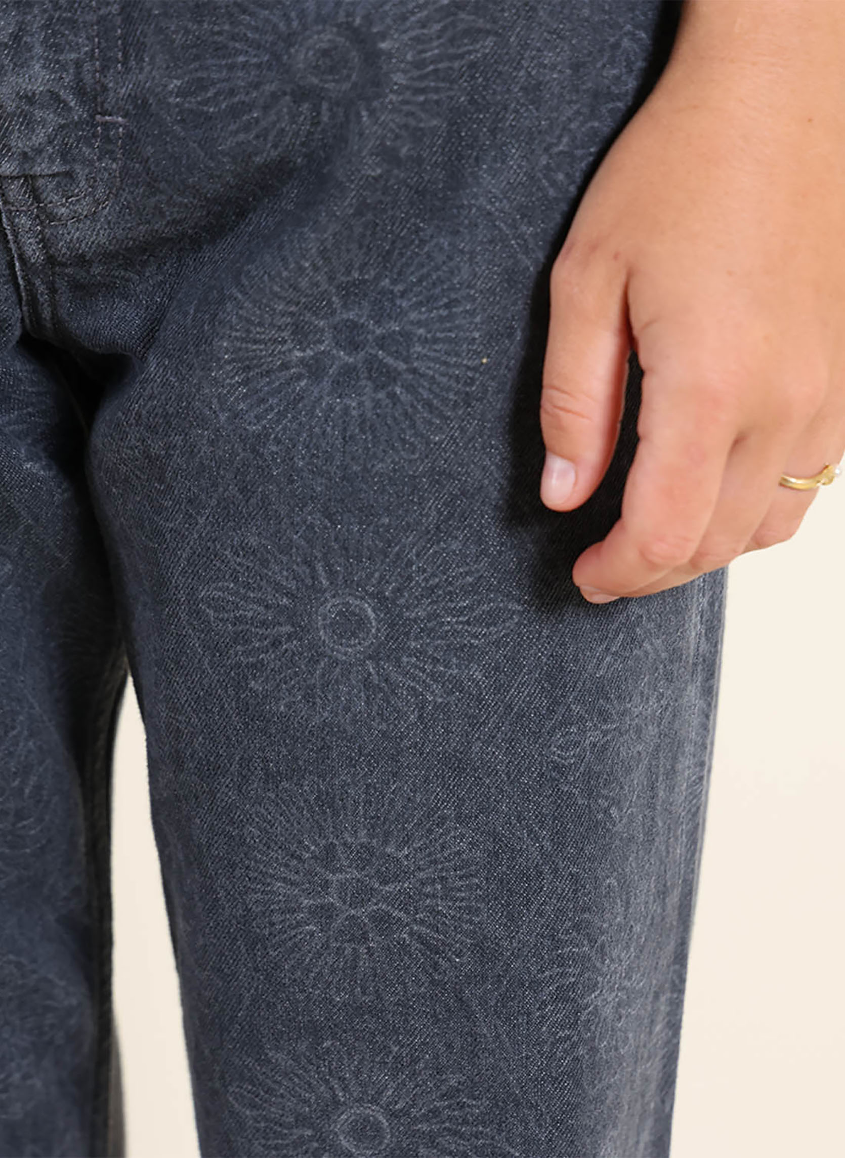 Pantalons droit MOTEL femme gris Oxbow Pantalons droit MOTEL femme gris Gris foncé