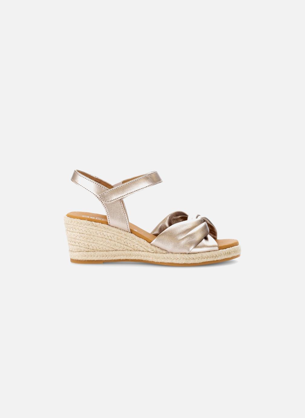 Sandales 82.712 femme or et bronze Gabor Sandales 82.712 femme or et bronze Or