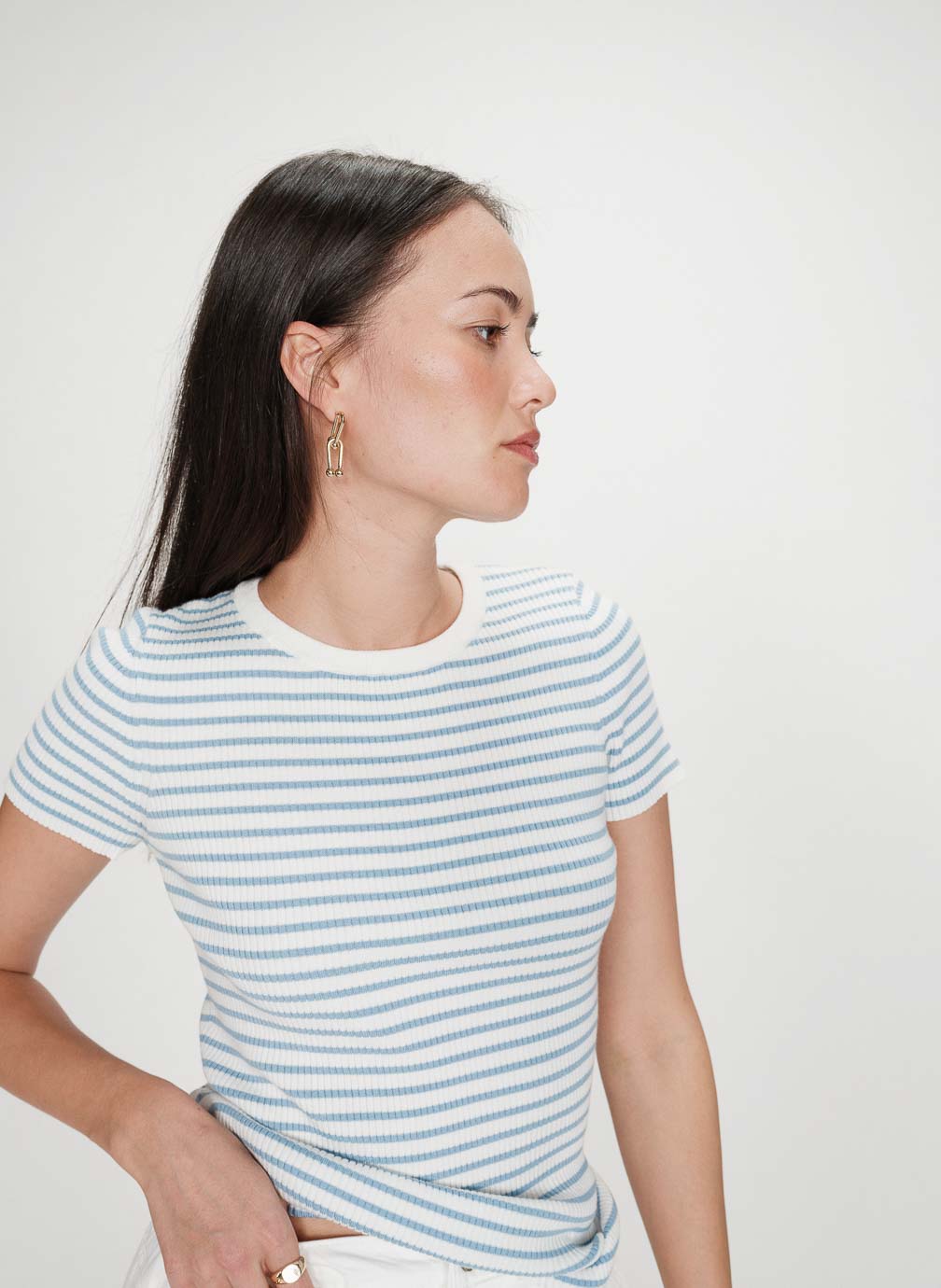 Tee-shirts Pull en fine maille ajusté manches courtes bleuet Vendredi femme bleu Grace & Mila Tee-shirts Pull en fine maille ajusté manches courtes bleuet Vendredi femme bleu Bleu clair