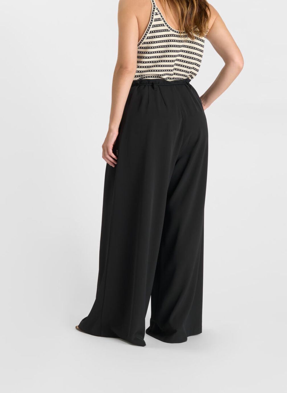 Pantalons droit Pantalon loose Black femme noir Le temps des cerises Pantalons droit Pantalon loose Black femme noir Noir