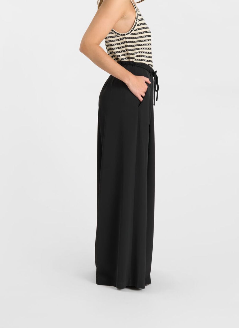 Pantalons droit Pantalon loose Black femme noir Le temps des cerises Pantalons droit Pantalon loose Black femme noir Noir