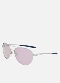 Lunettes de soleil homme argent Nike Lunettes de soleil homme argent Argent
