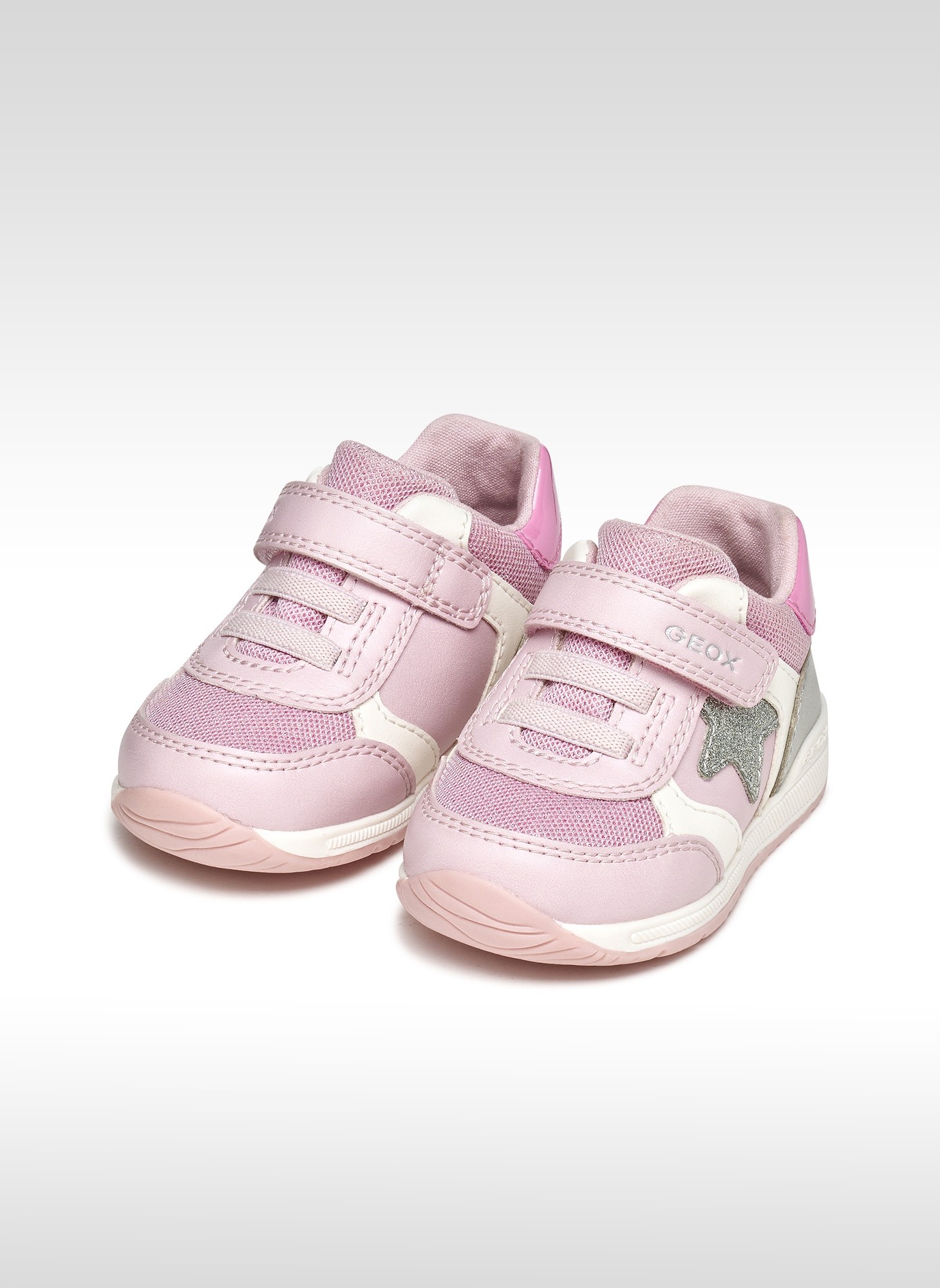 Baskets basses RISHON BABY GIRL fille rose Geox Baskets basses RISHON BABY GIRL fille rose Rose clair