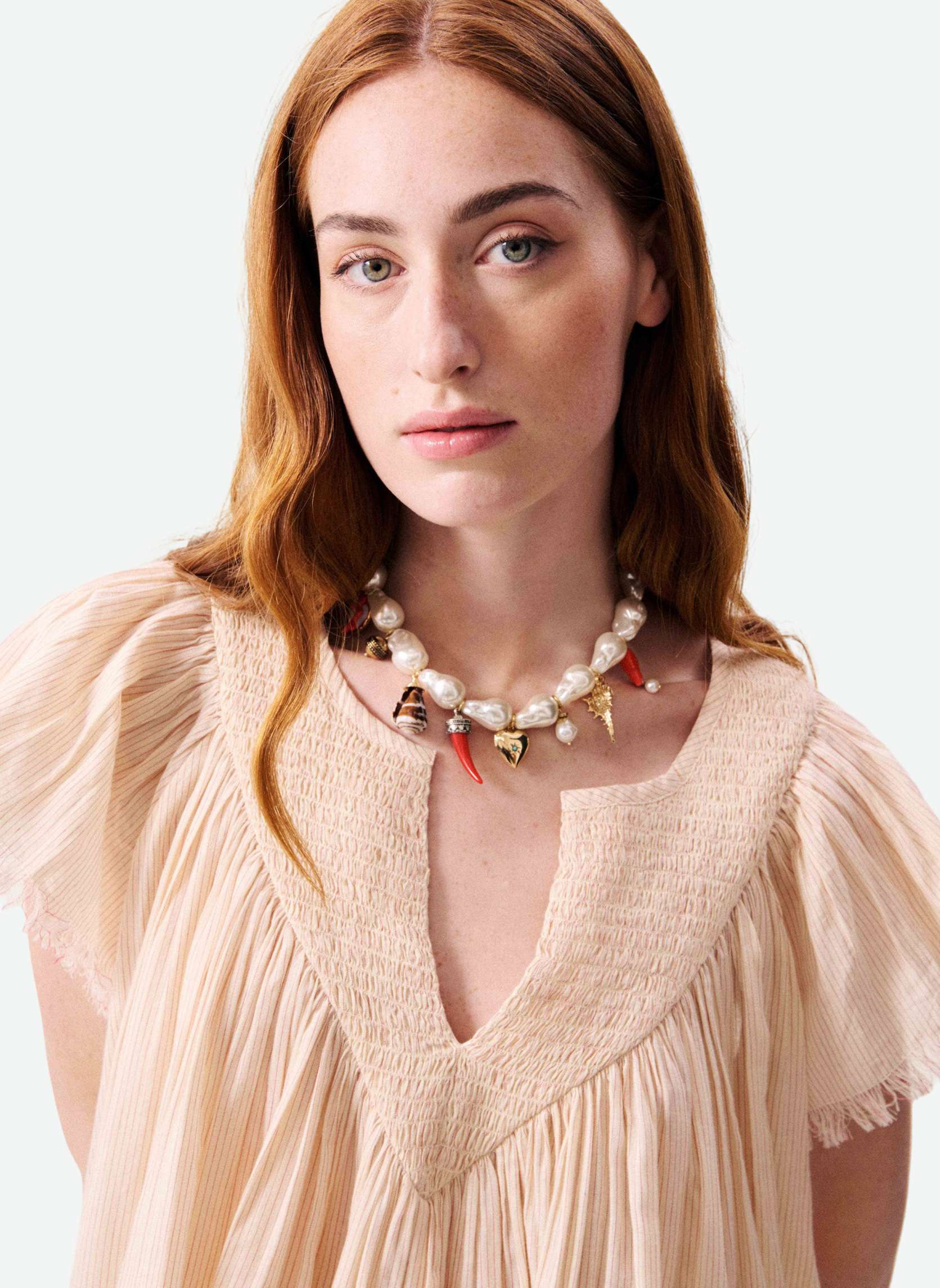 Blouses NOVAELLE femme beige FRNCH Blouses NOVAELLE femme beige Beige