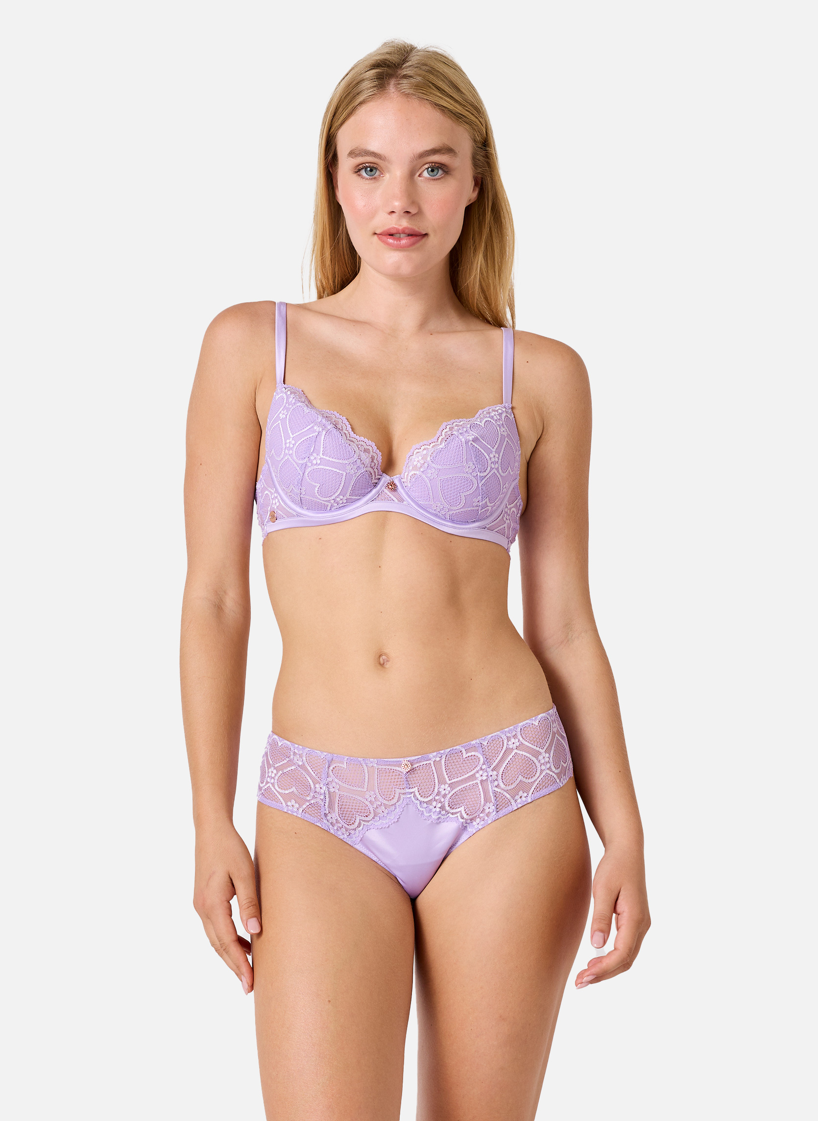 Brassières Soutien-gorge coques moulées lilas Chanson femme violet Brigitte Bardot Brassières Soutien-gorge coques moulées lilas Chanson femme violet Violet