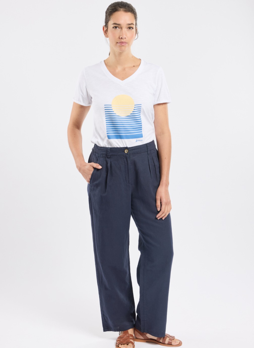 Pantalons droit Pantalon Leyan navy femme bleu Bermudes Pantalons droit Pantalon Leyan navy femme bleu Bleu foncé