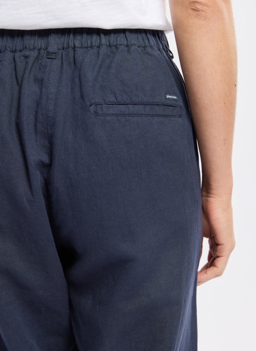 Pantalons droit Pantalon Leyan navy femme bleu Bermudes Pantalons droit Pantalon Leyan navy femme bleu Bleu foncé
