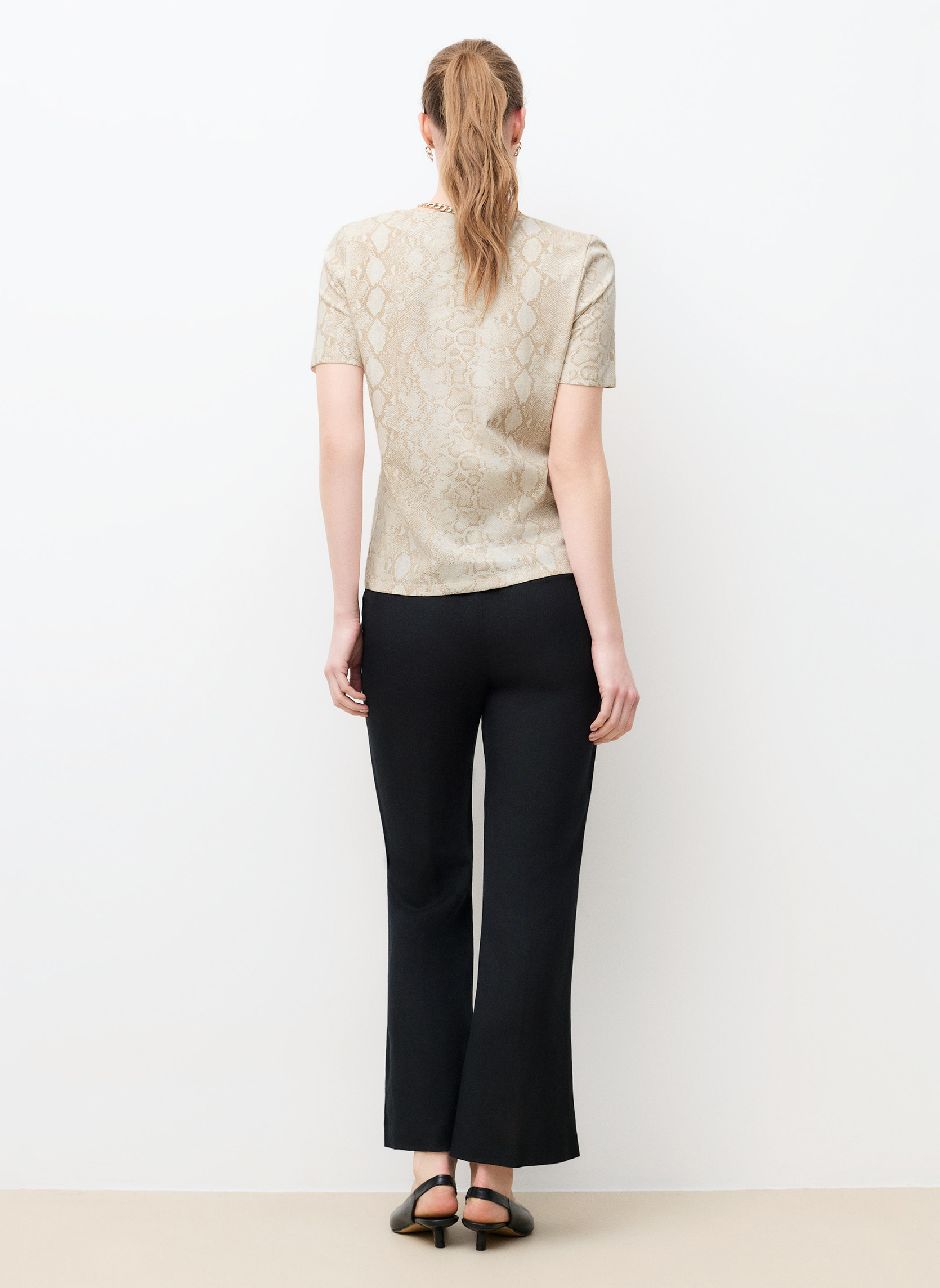 Tee-shirts 261T-THUGA-SNAKE femme beige Caroll Tee-shirts 261T-THUGA-SNAKE femme beige Beige