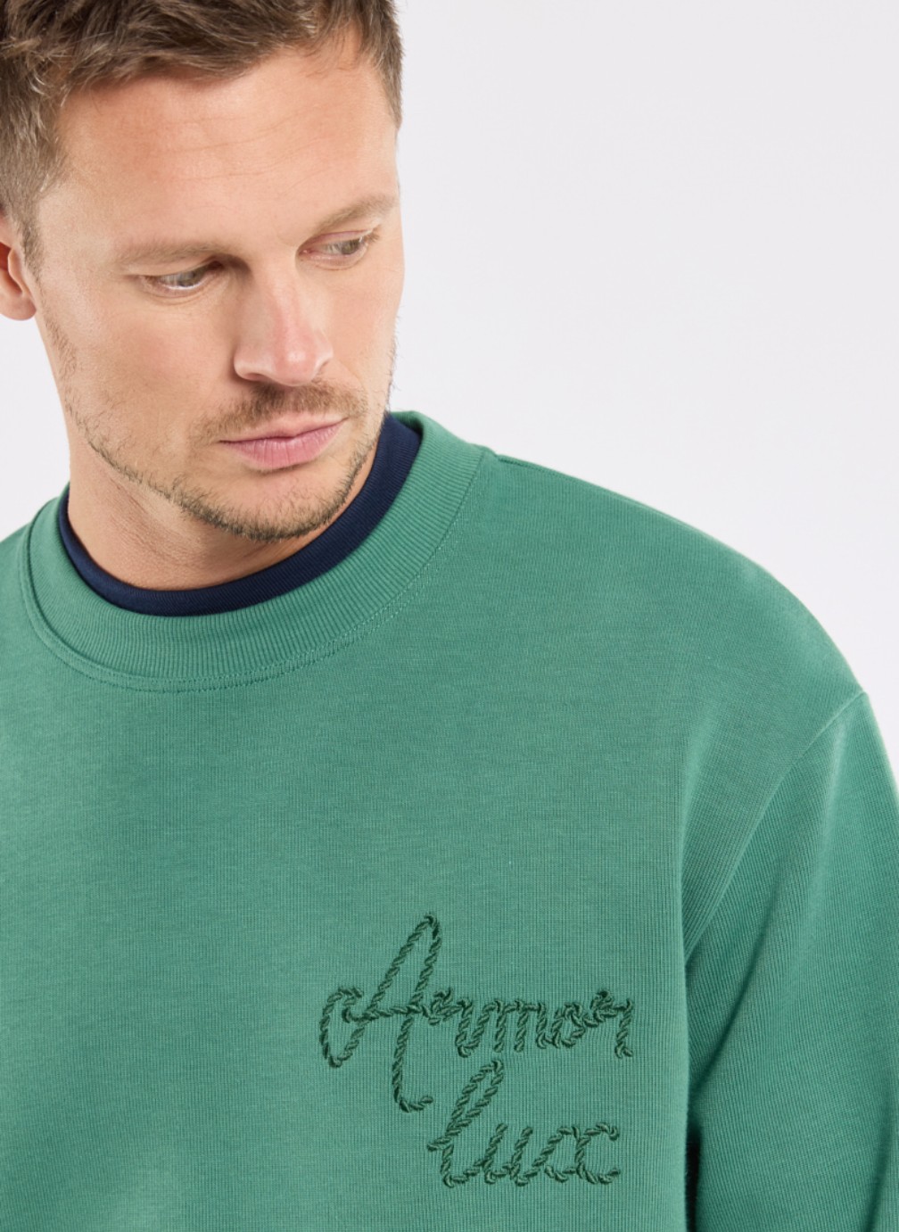 Sweats à capuche Sweat 74825 marine deep homme vert Armor Lux Sweats à capuche Sweat 74825 marine deep homme vert Vert foncé
