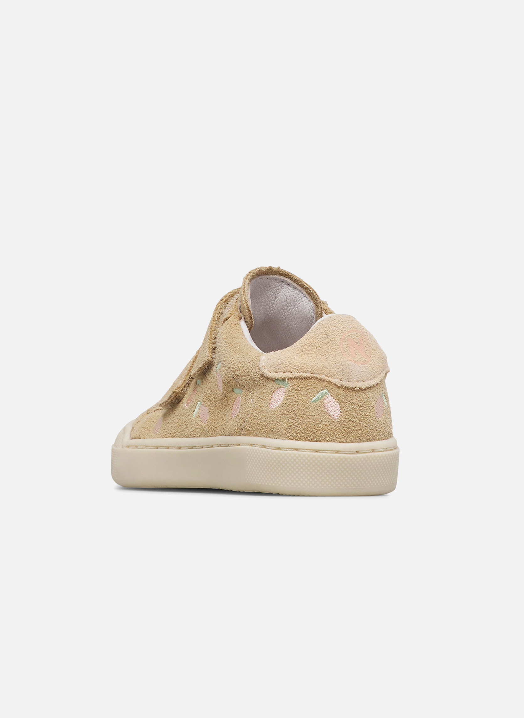 Baskets basses Sneakers EINDHOVEN 2 EMBR.VL. Sable- garçon beige Naturino Baskets basses Sneakers EINDHOVEN 2 EMBR.VL. Sable- garçon beige Beige
