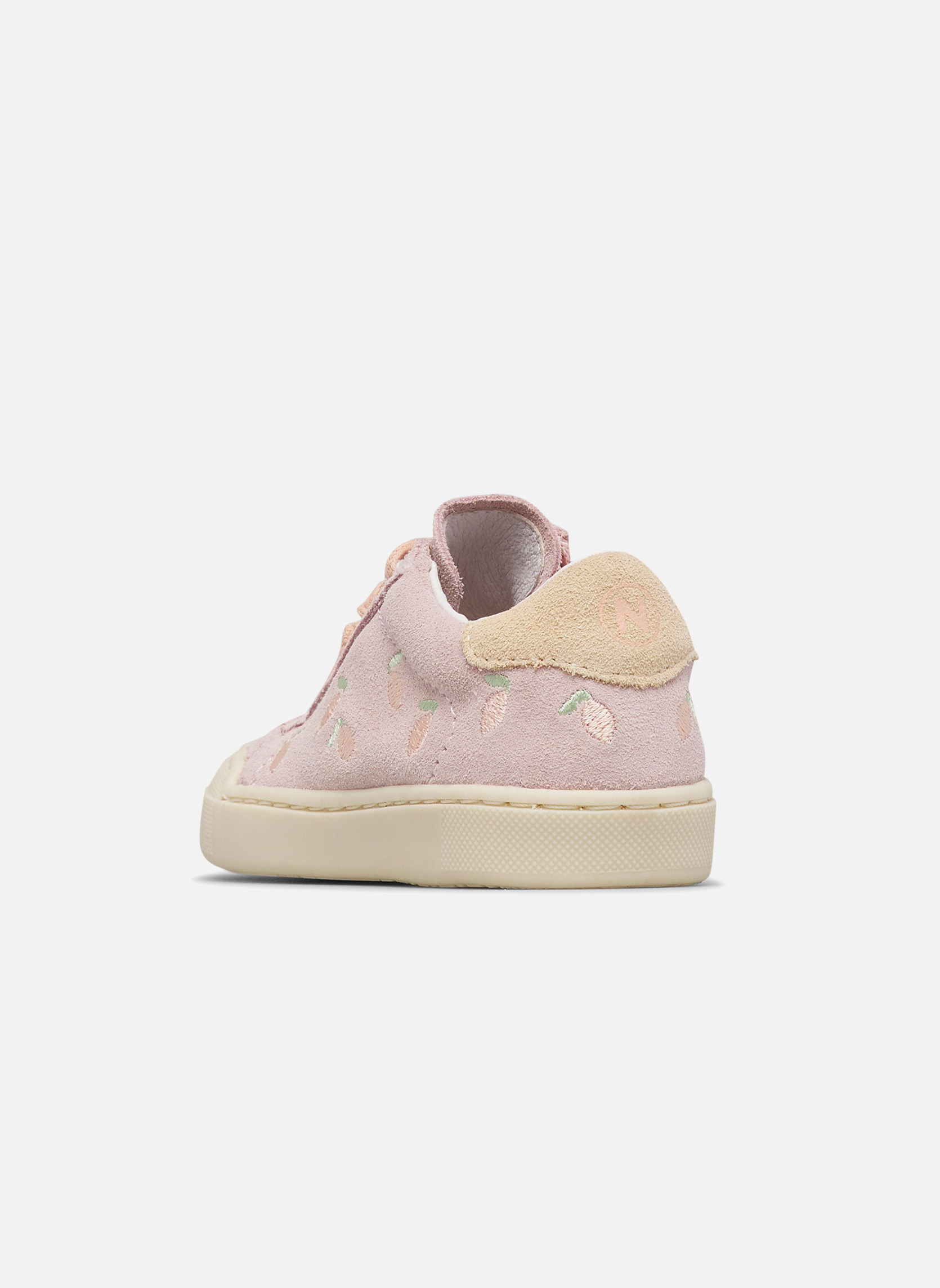 Baskets basses Sneakers EINDHOVEN 2 EMBR.ZIP. Rose-Vanille fille rose Naturino Baskets basses Sneakers EINDHOVEN 2 EMBR.ZIP. Rose-Vanille fille rose Rose clair