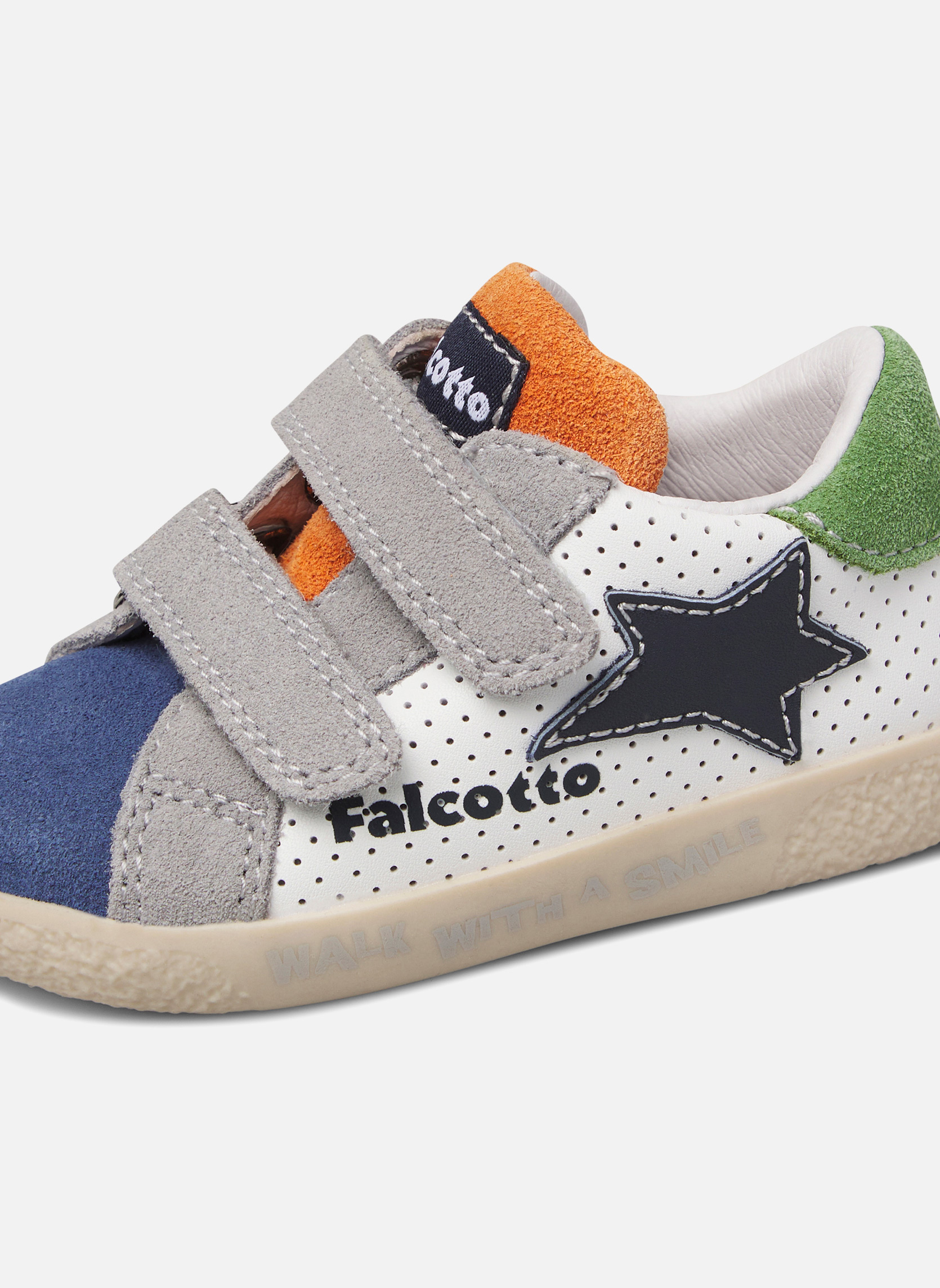 Baskets basses Sneakers ALNOITE 2 VL. Gris-Bleu- garçon blanc Falcotto Baskets basses Sneakers ALNOITE 2 VL. Gris-Bleu- garçon blanc Blanc & bleu