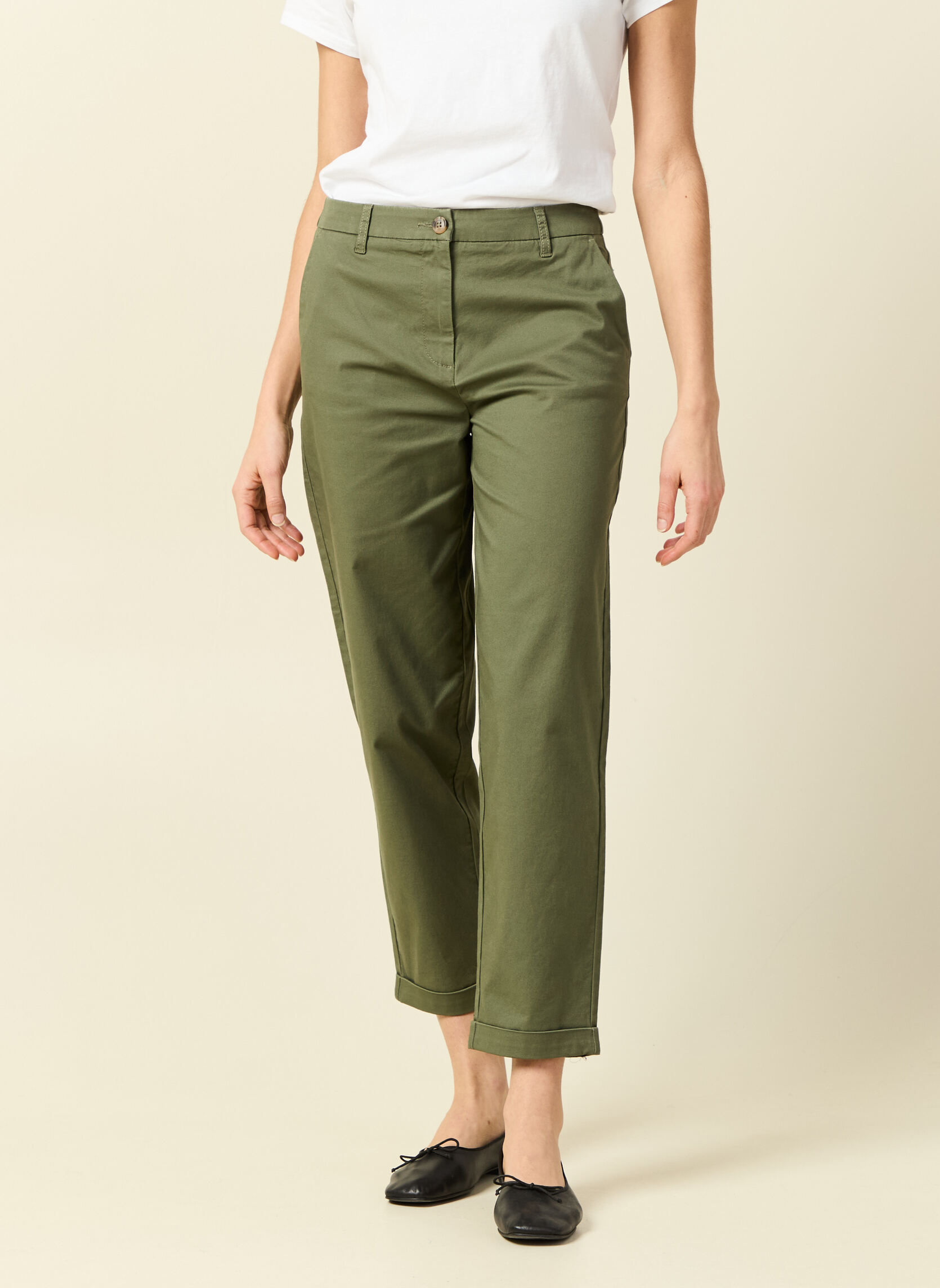 Pantalons droit TAILCHINOF femme vert Bonobo Pantalons droit TAILCHINOF femme vert Kaki