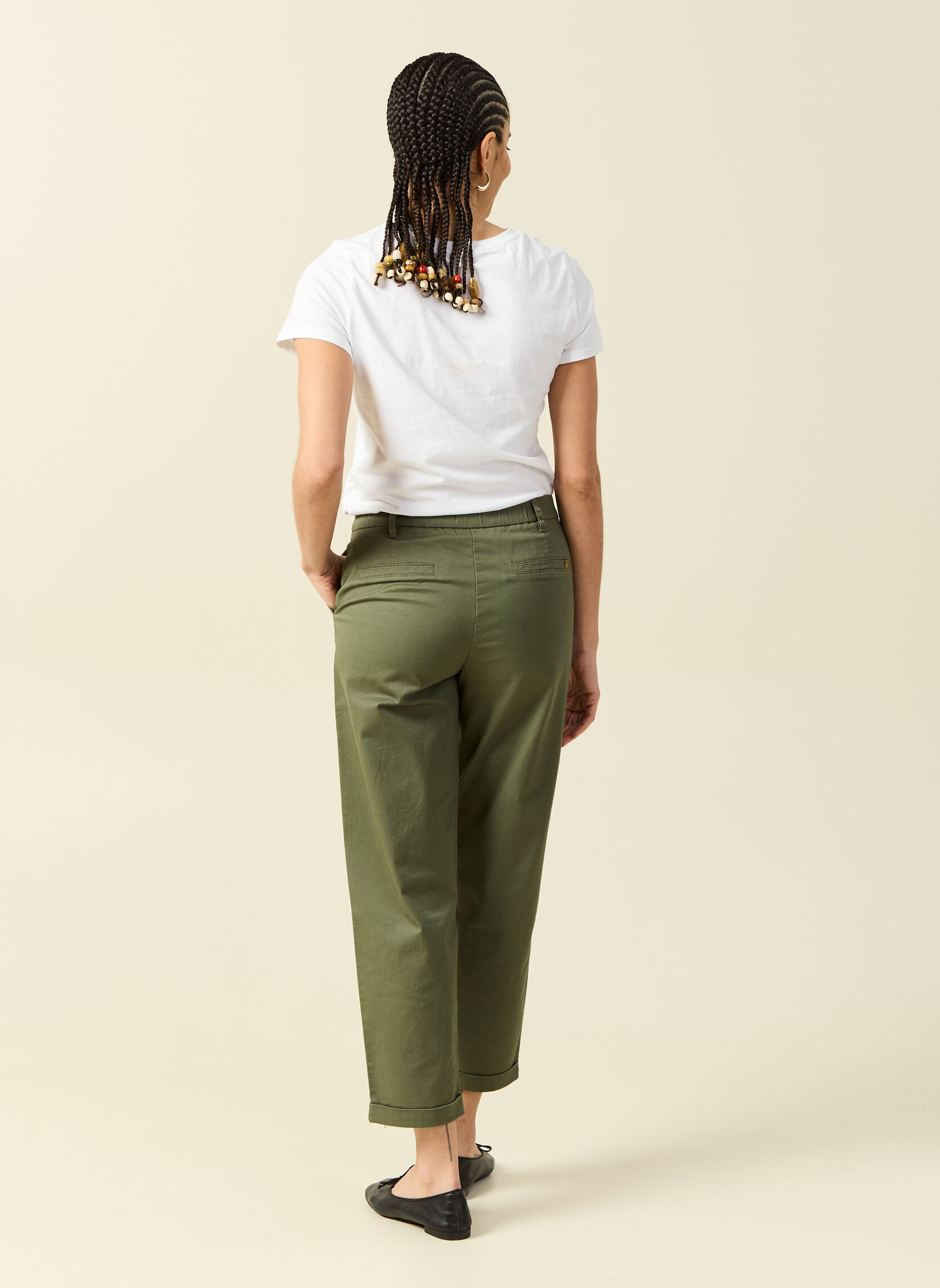 Pantalons droit TAILCHINOF femme vert Bonobo Pantalons droit TAILCHINOF femme vert Kaki