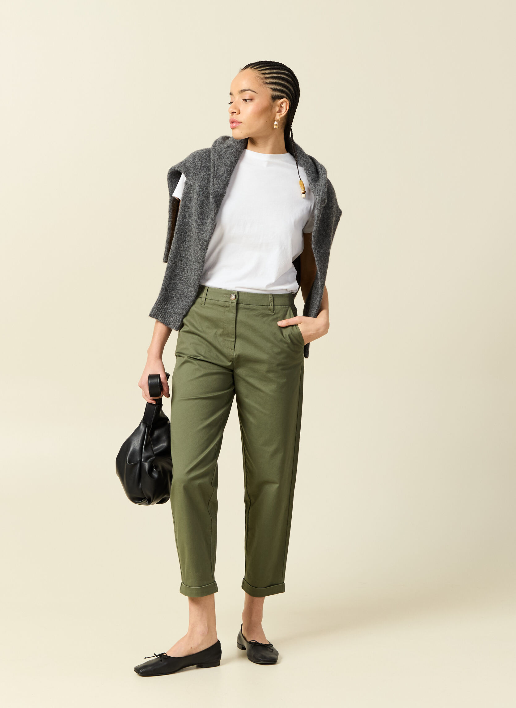 Pantalons droit TAILCHINOF femme vert Bonobo Pantalons droit TAILCHINOF femme vert Kaki