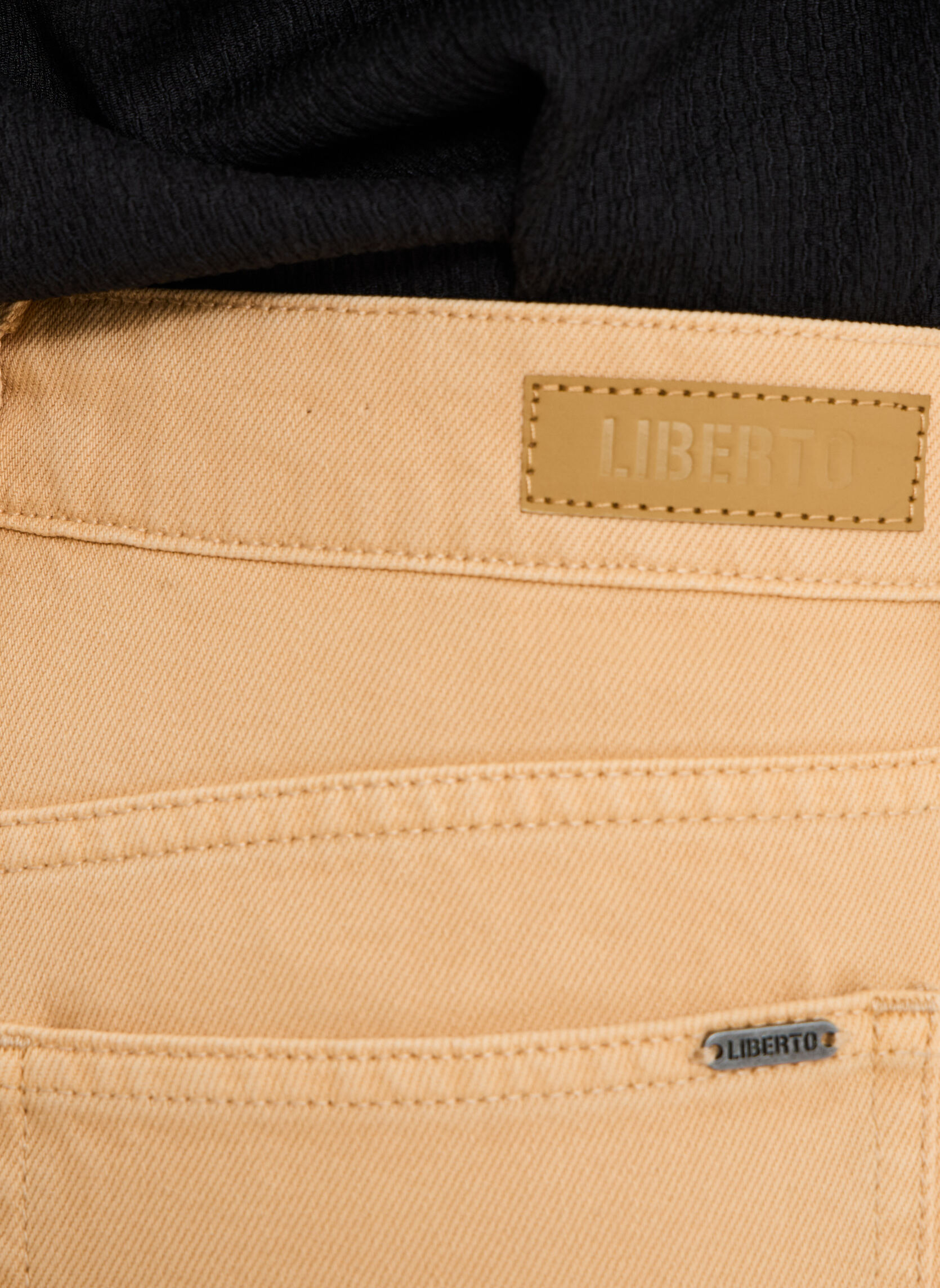 Pantalons droit Pantalon - MIS3_PSTRAIGHTCOLOR femme beige LIBERTO Pantalons droit Pantalon - MIS3_PSTRAIGHTCOLOR femme beige Beige