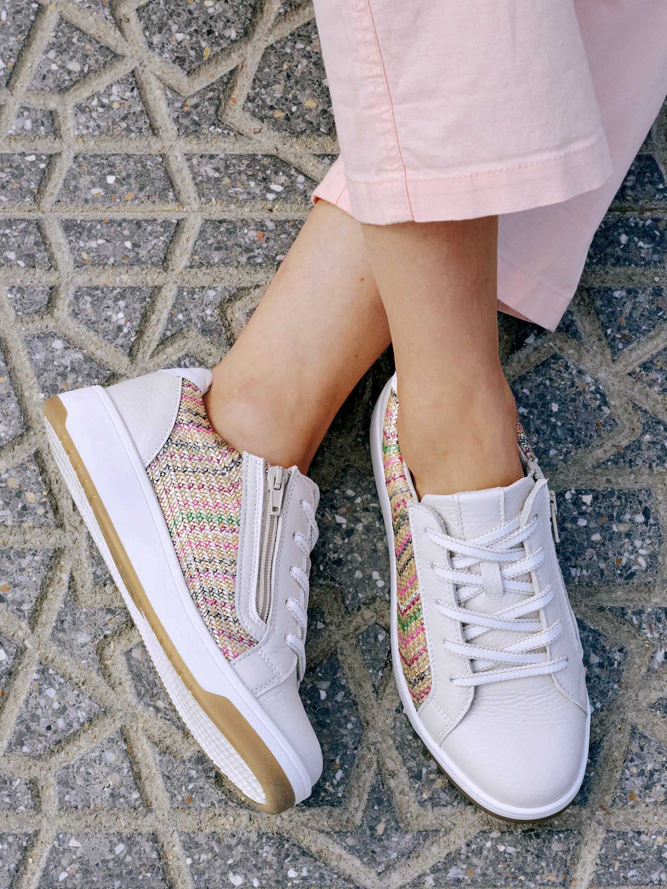 Baskets basses DERBIES femme beige Pediconfort Baskets basses DERBIES femme beige Beige