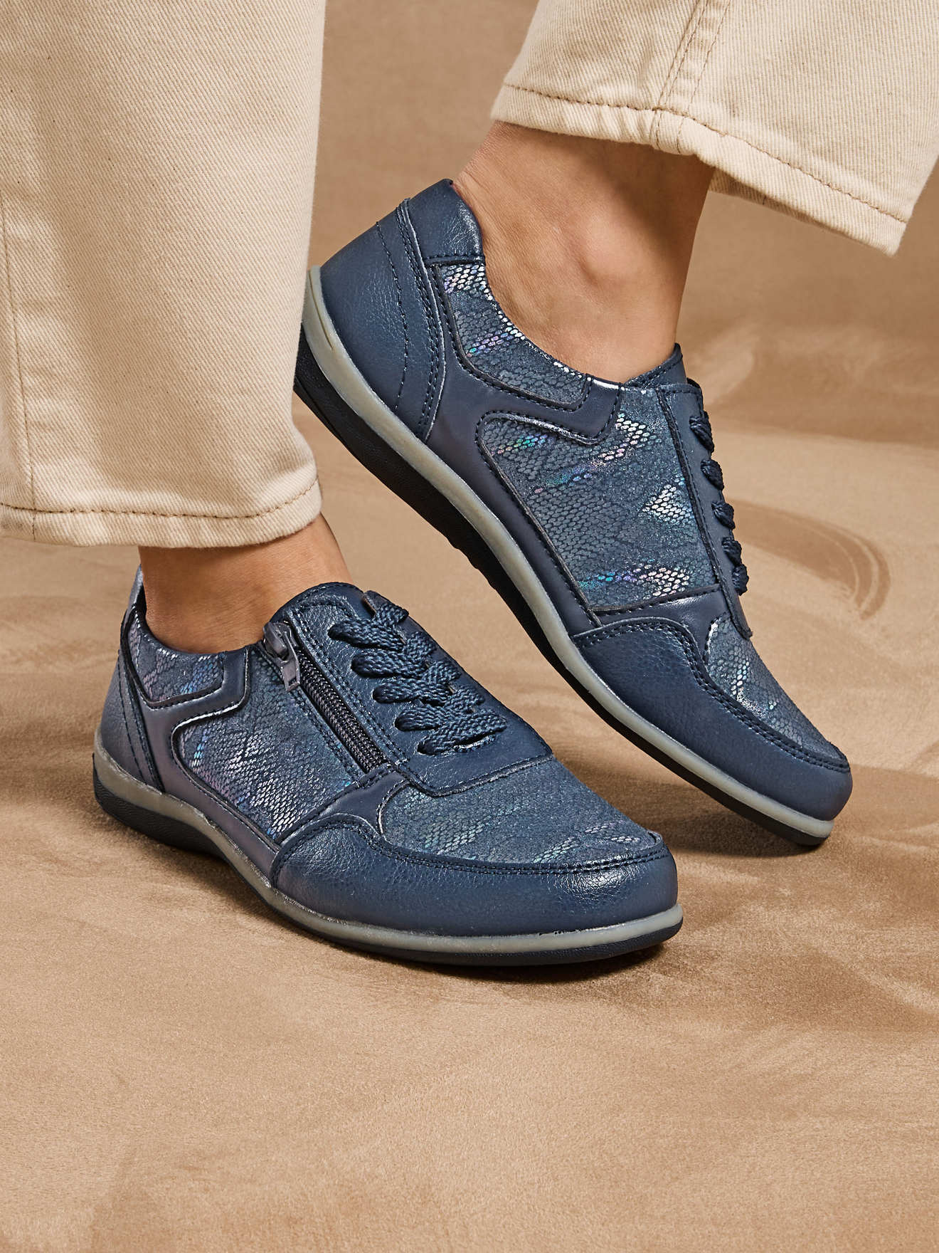 Baskets basses DERBIES femme bleu Pediconfort Baskets basses DERBIES femme bleu Bleu marine
