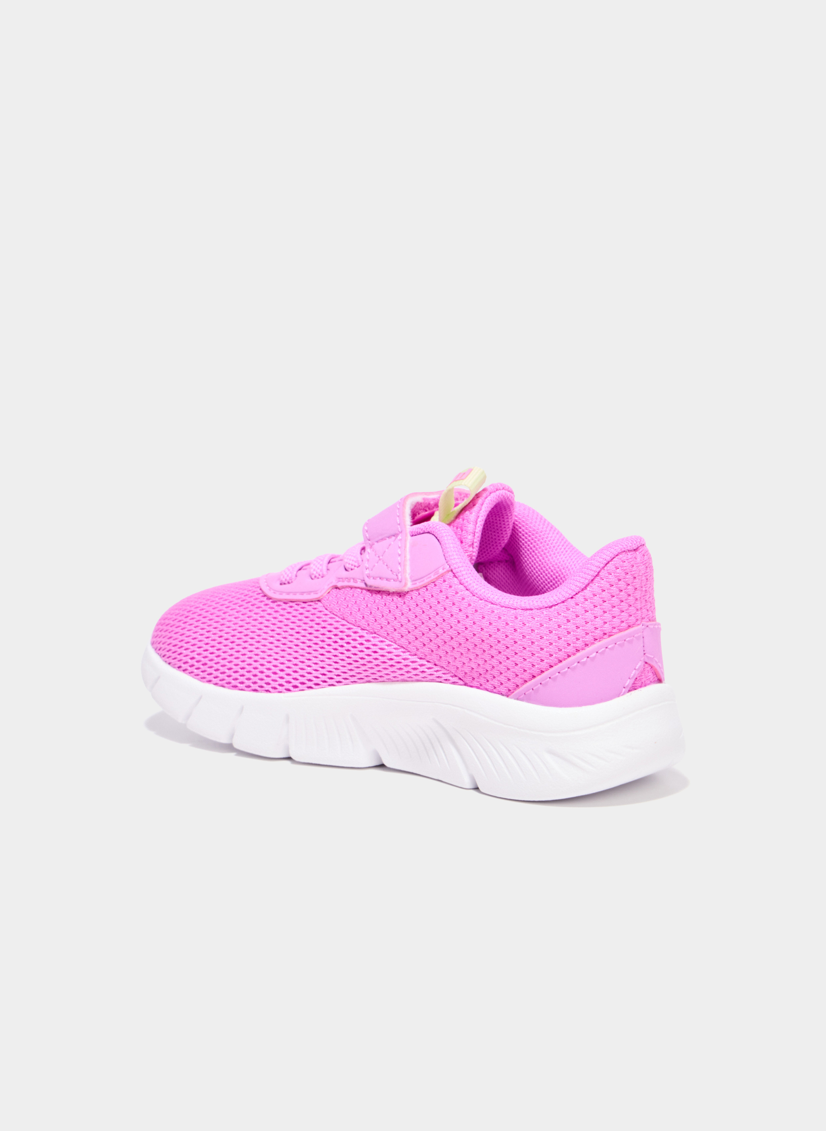 Baskets basses FLEXFOCUS_S_MF_RUN_252 fille rose Puma Baskets basses FLEXFOCUS_S_MF_RUN_252 fille rose Rose foncé